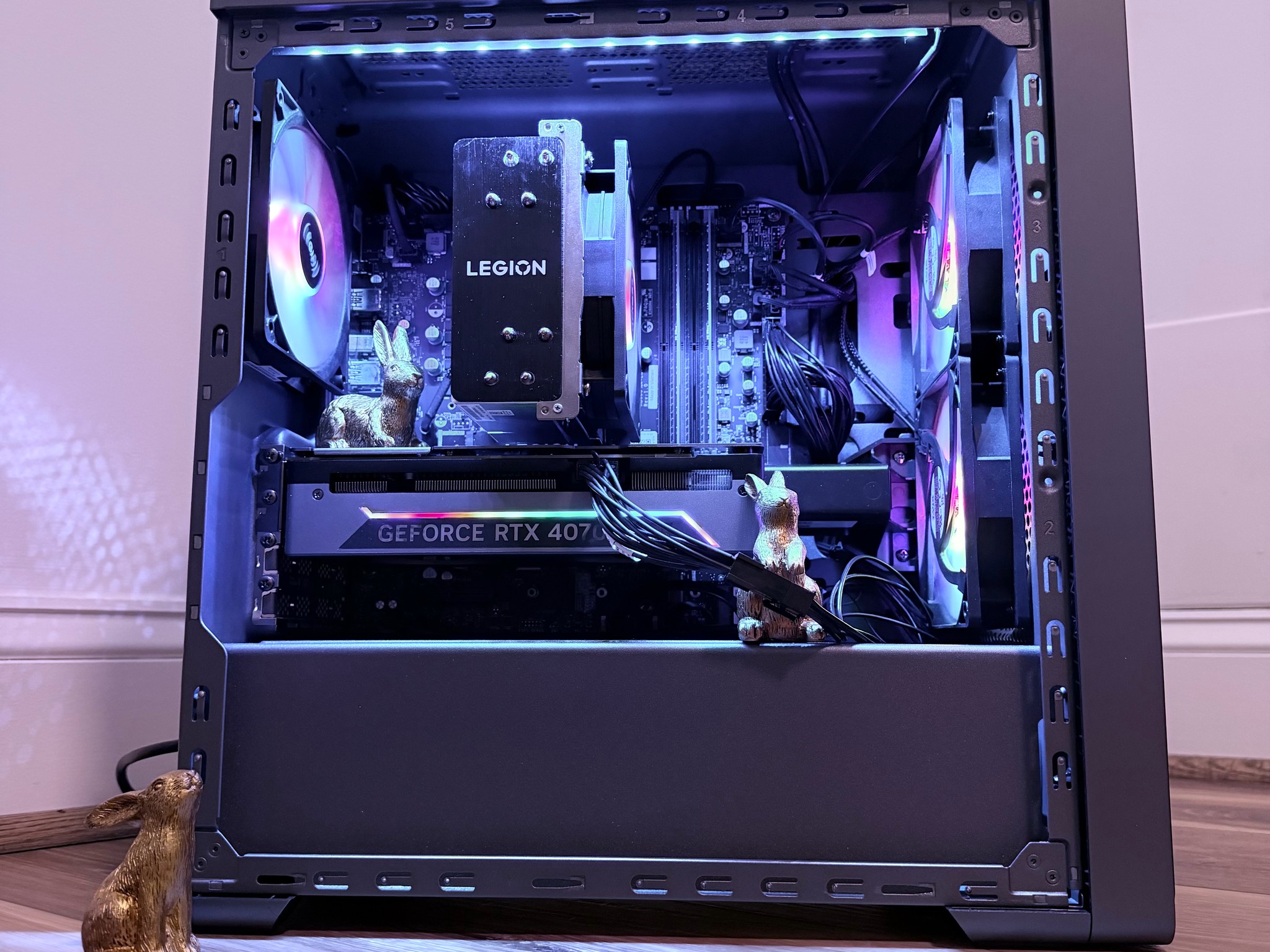 🌈🫡"Rainbow Legion"🫡🌈 | 1440p/4k Gaming | RTX 4070 Super | Intel i7 14700F | 32GB DDR5 | 2TB NVME