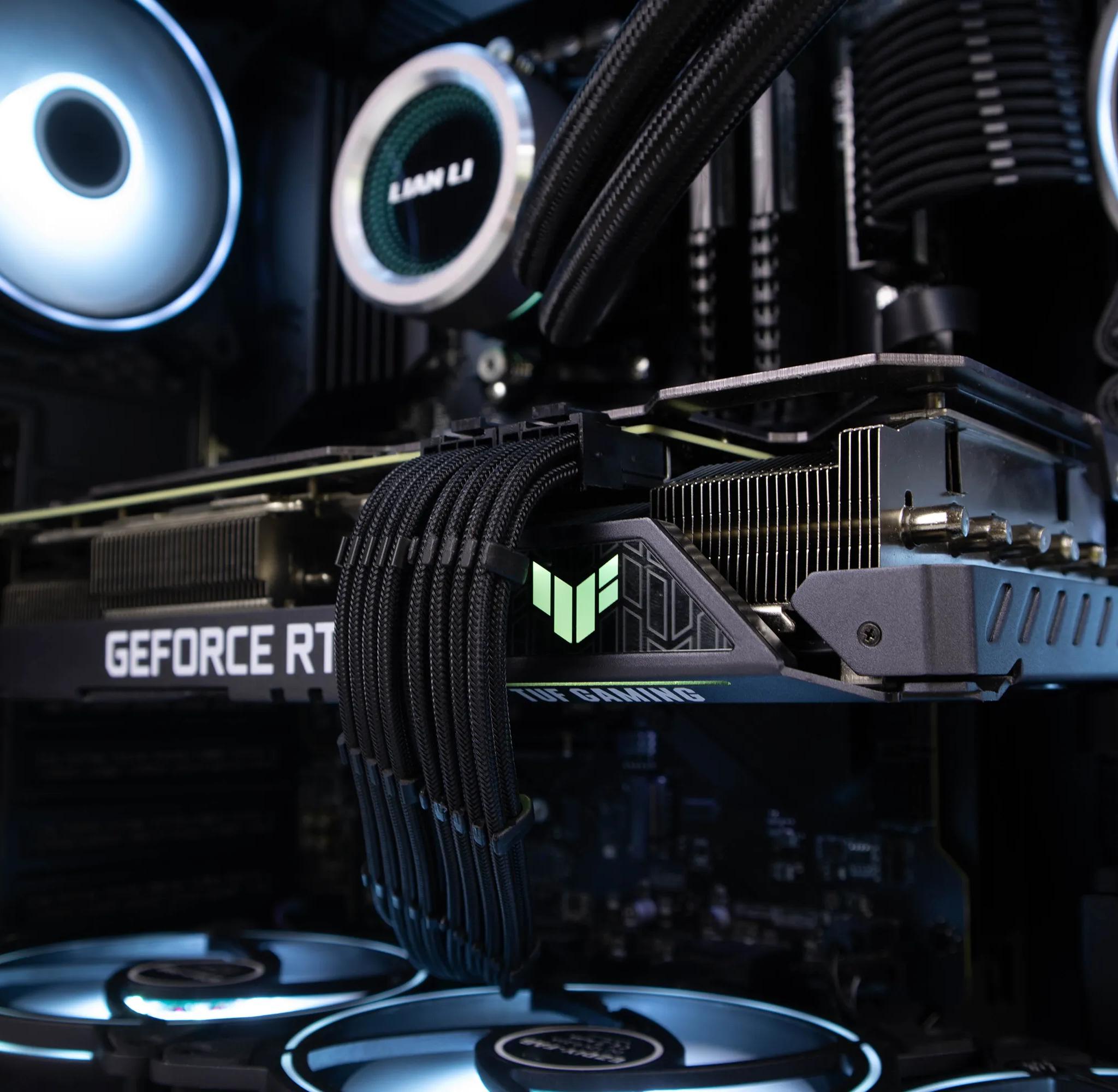 Darkstar (RTX 3070 Ti | Ryzen 7 5700 | 32gb RAM)