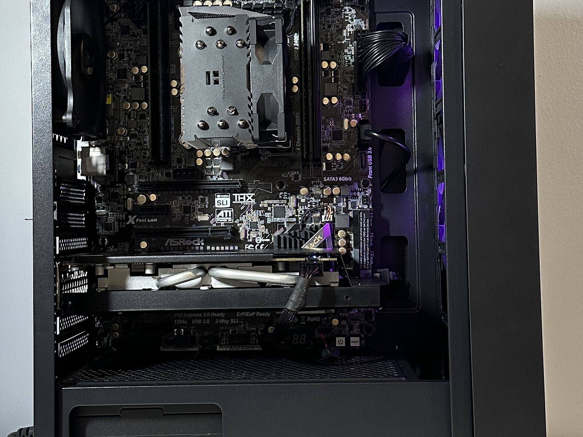 RX 580 8GB | INTEL i7-3820 | 16GB RAM | 480GB SSD | Custom RGB Gaming PC WIFI WIN10