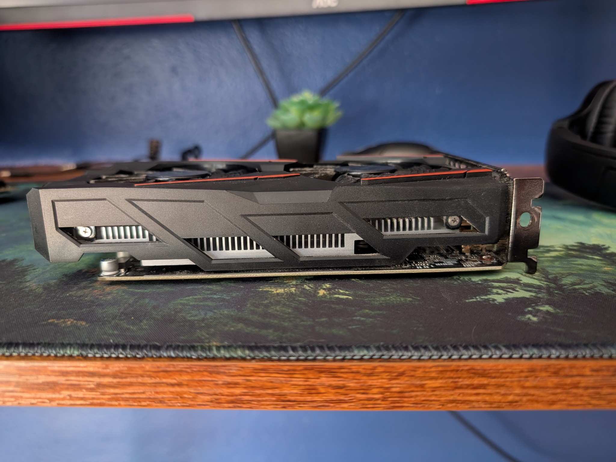 🚀 Gigabyte RX 460 Windforce 4GB OC - Great Value GPU! 🚀