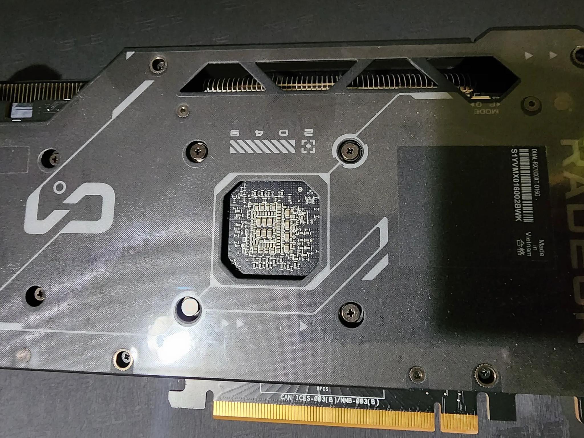 ASUS Dual Radeon™ RX 7800 XT OC Edition 16GB