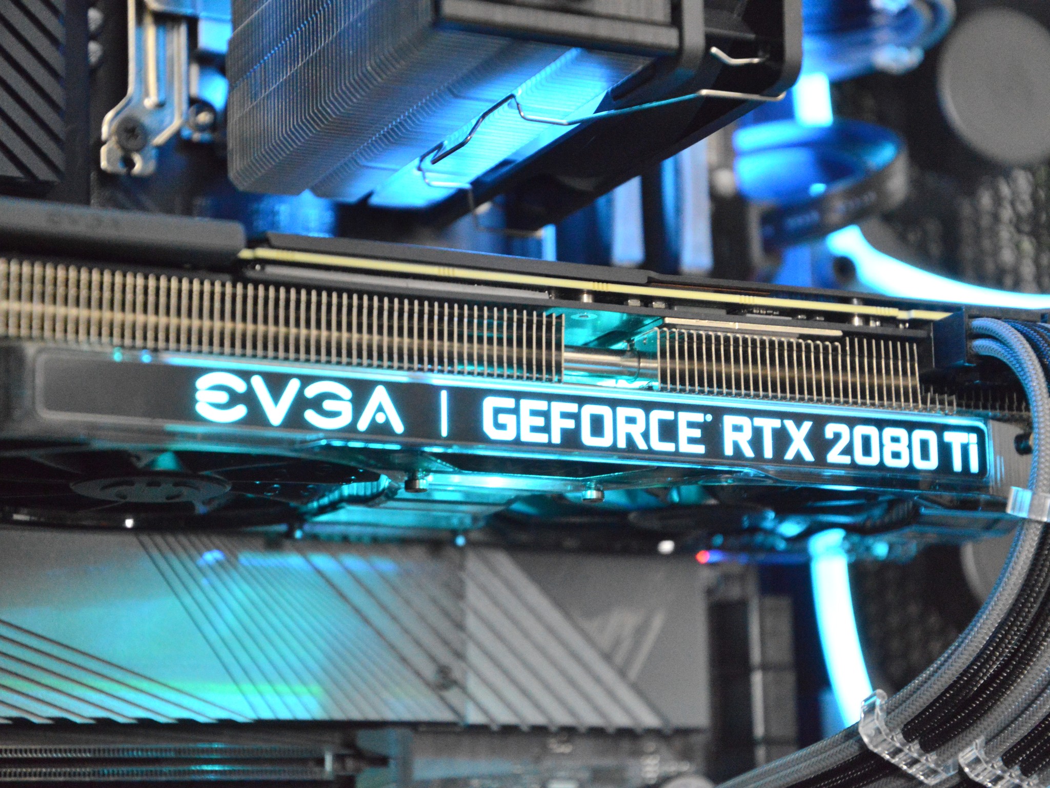 ⚡⚡| RTX 2080Ti 11GB | INTEL i7-12700K | 32GB DDR4 RAM | 1TB NVME | Electric Aura |