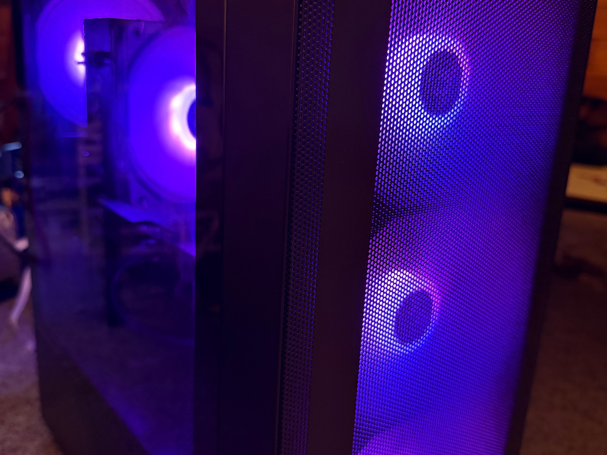 GeForce RTX 4070 Super Custom Gaming PC - Core i7-14700F, 32GB RAM