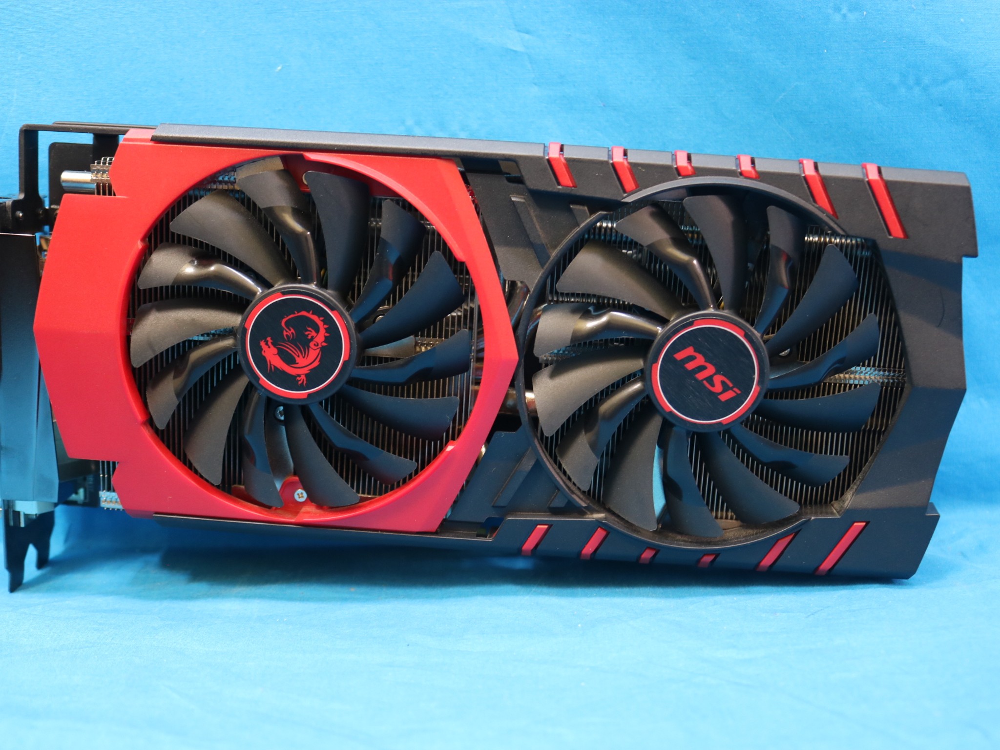 MSI AMD Radeon R9 390 Gaming 8GB GDDR5 PCIe 3.0 x16 Desktop GPU MS-V308 VER: 2.3