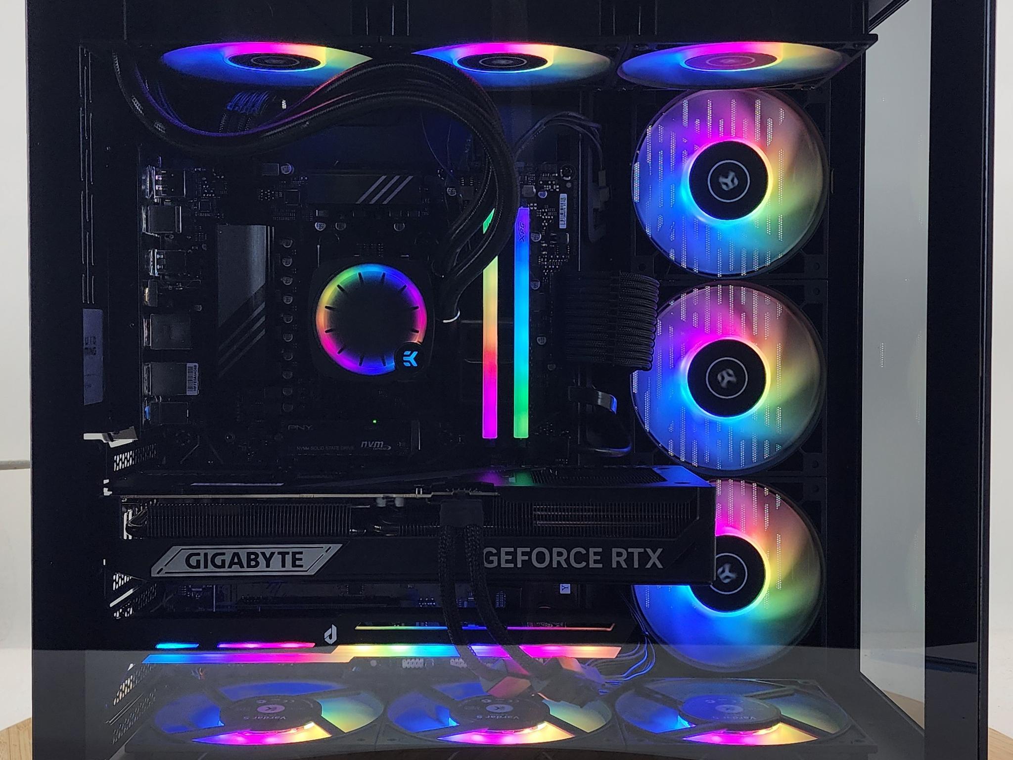 Gaming PC Ryzen 7 9700X 32GB RAM 2TB SSD RTX 5070 Ti 16GB Windows 11 Computer