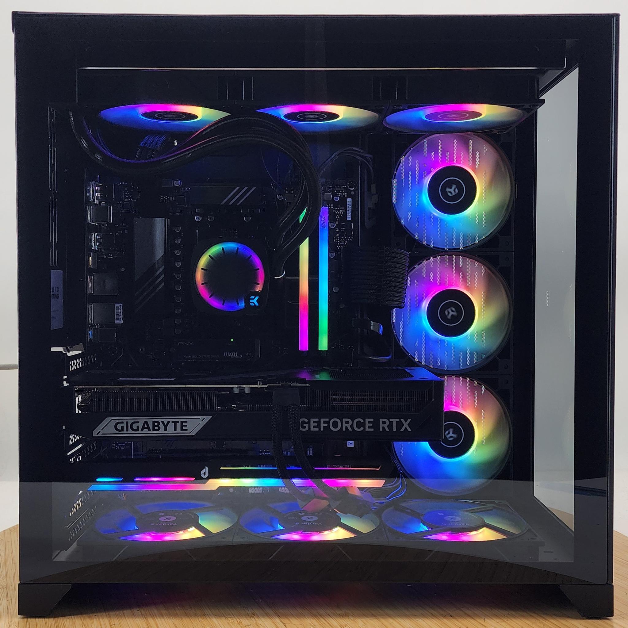Gaming PC Ryzen 7 9700X 32GB RAM 2TB SSD RTX 5070 Ti 16GB Windows 11 Computer