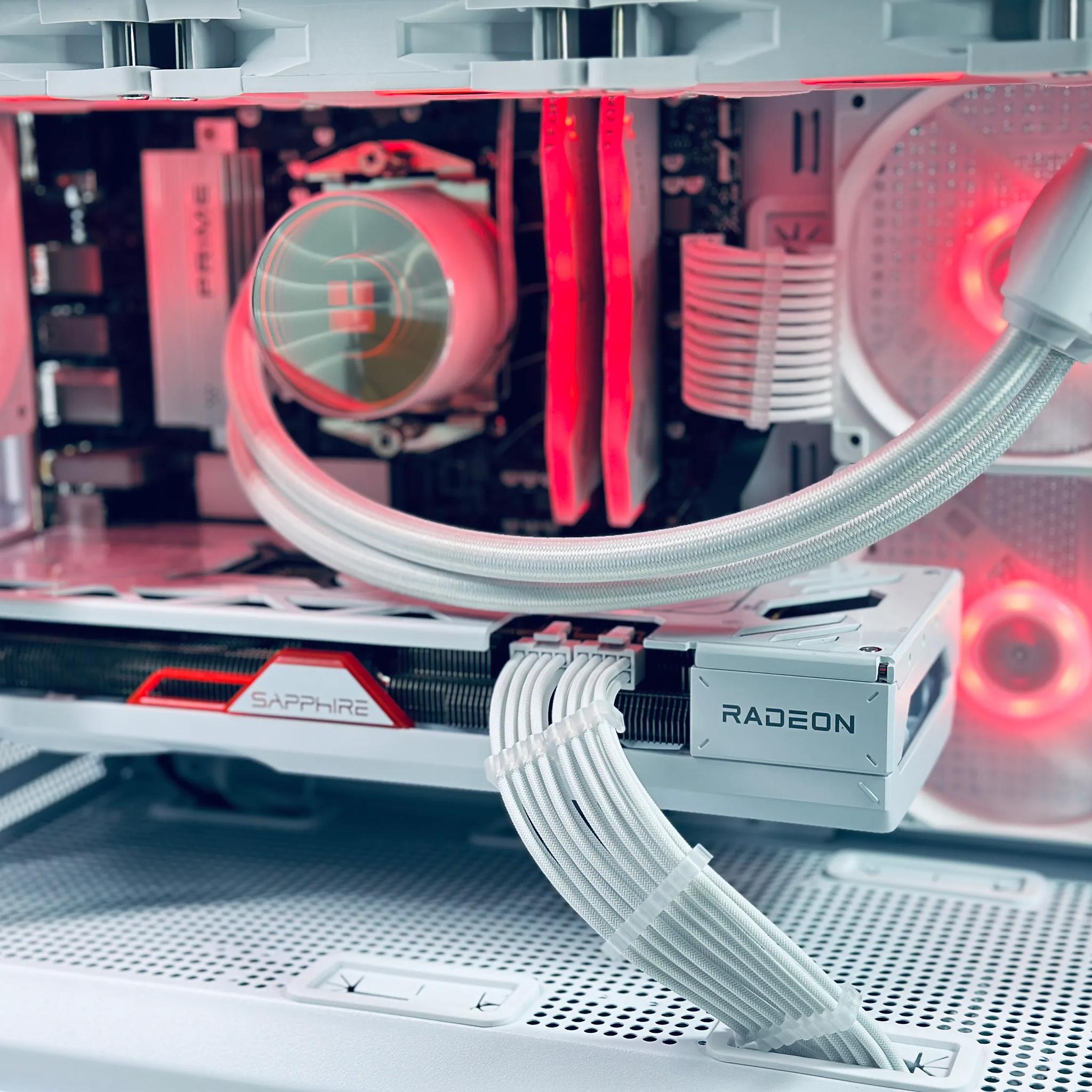 ✨🎁🎄🐻‍❄️ 🧊 Polar Bear  Gaming PC❄️AMD RX 7800 XT 16GB❄️AMD Ryzen 7 7700