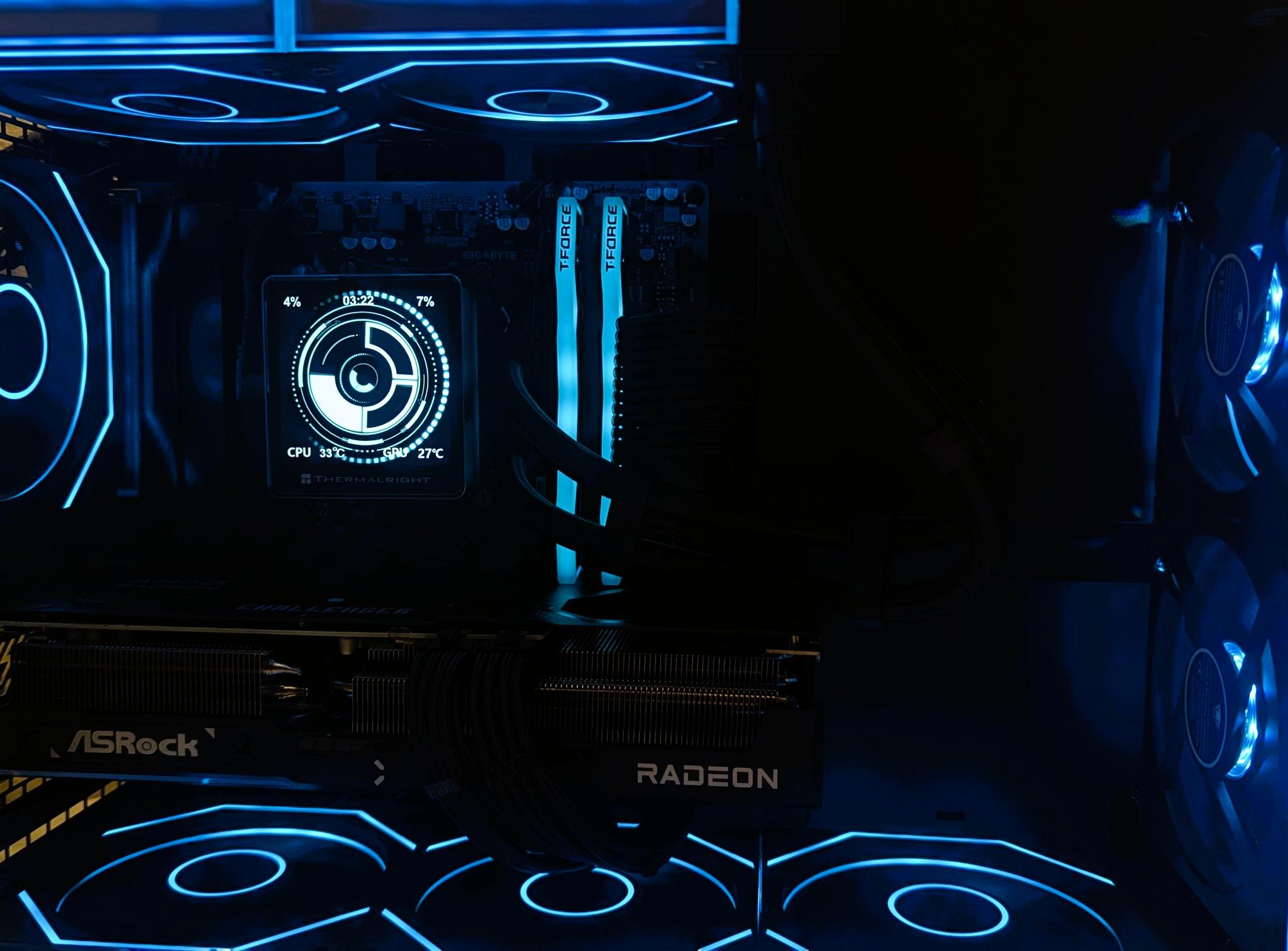 Slick Gaming PC 9070 XT 16GB | RYZEN 9600X | 16GB DDR5 | 1TB SSD | 240MM LCD AIO | 850W GOLD|