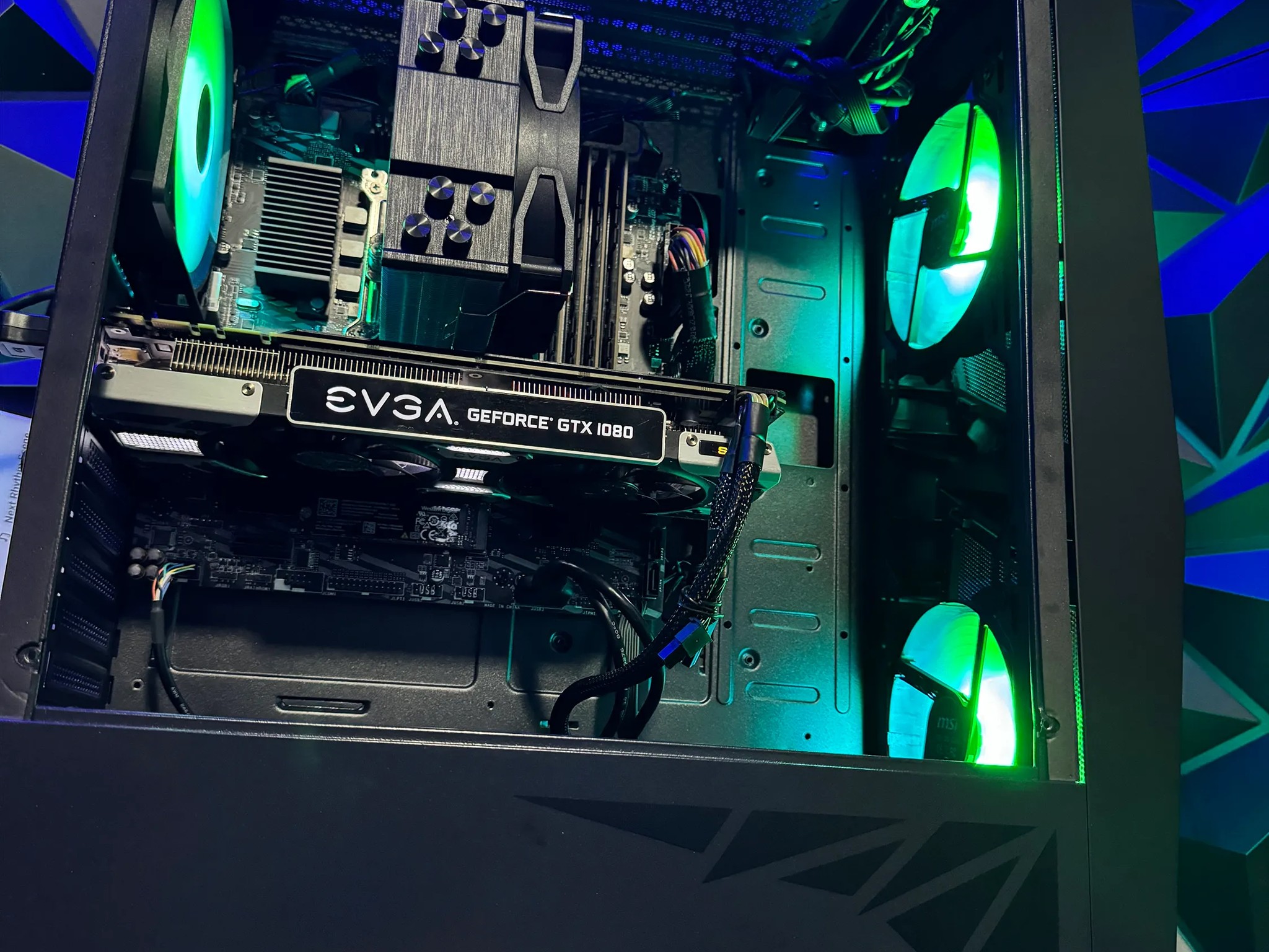 Tusker Build 8010