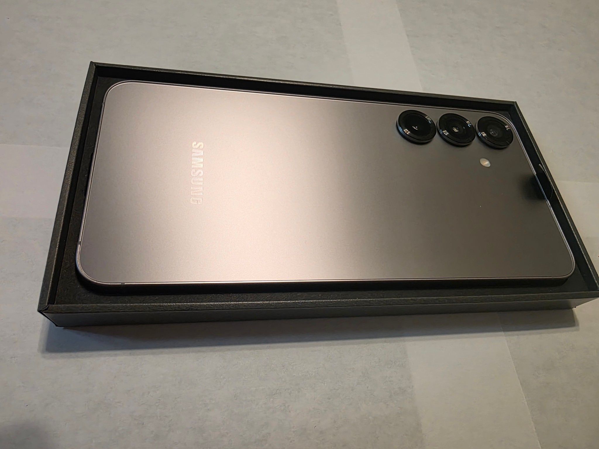 samsung s25 plus verizon-Carrier Unlocked