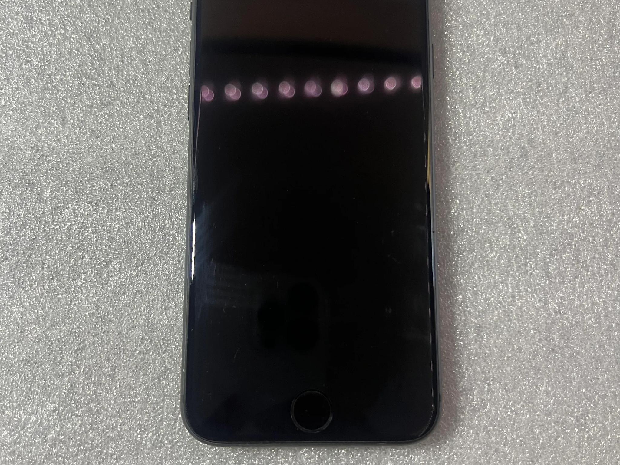iPhone 8 Unlocked 64gb