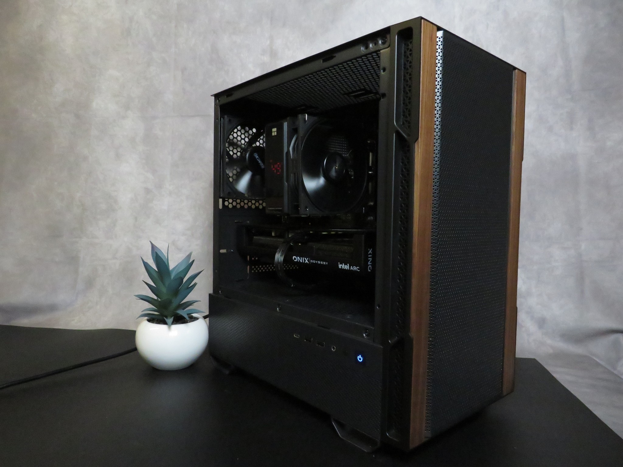 ARC 1440P Gamer! Ryzen 7 5700 + Intel Arc B580 + 16 GB DDR4 + 1 TB SSD
