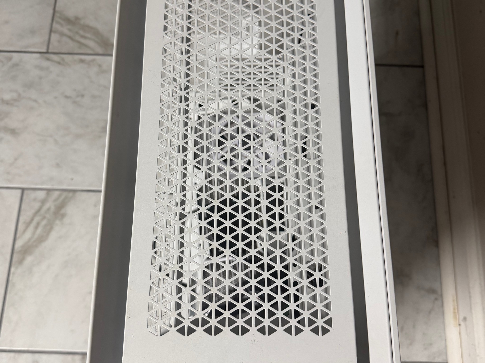 Lian Li LANCOOL 205 Mesh White No Tempered Glass