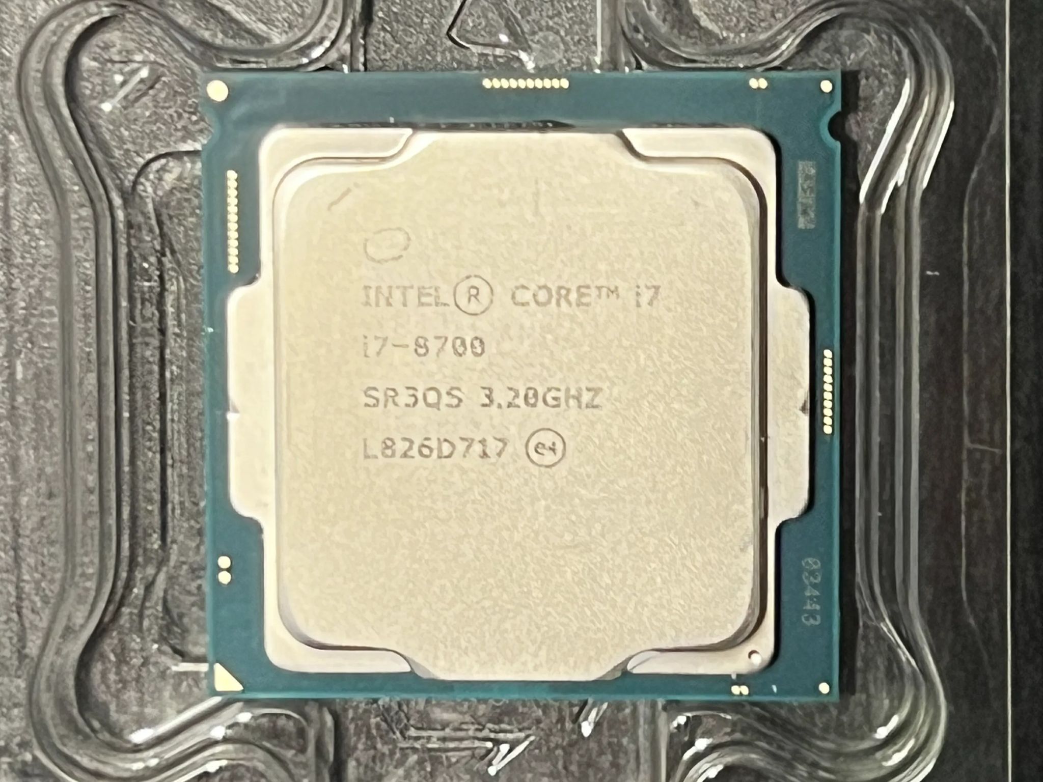 Intel Core i7-8700
