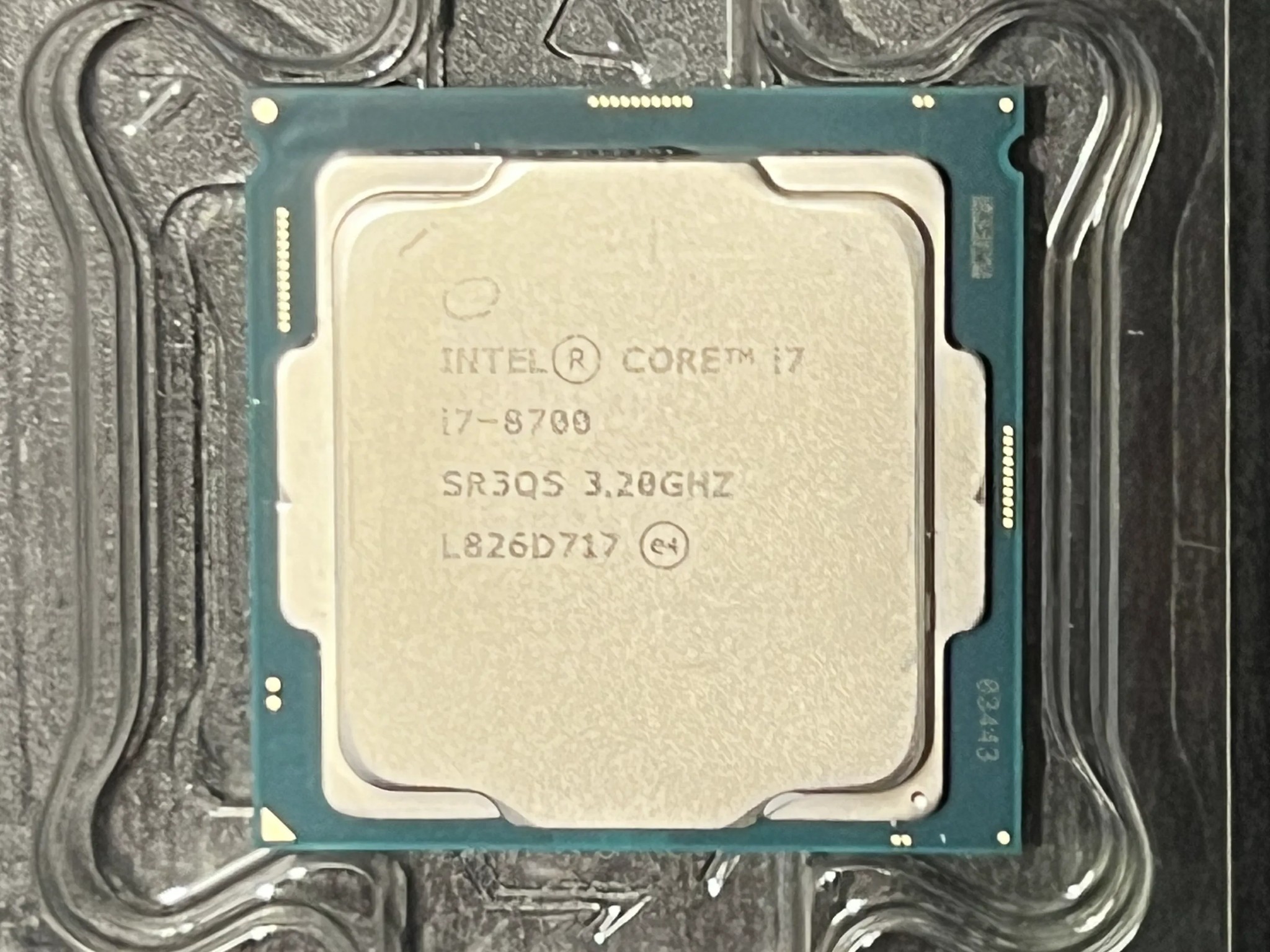 Intel Core i7-8700