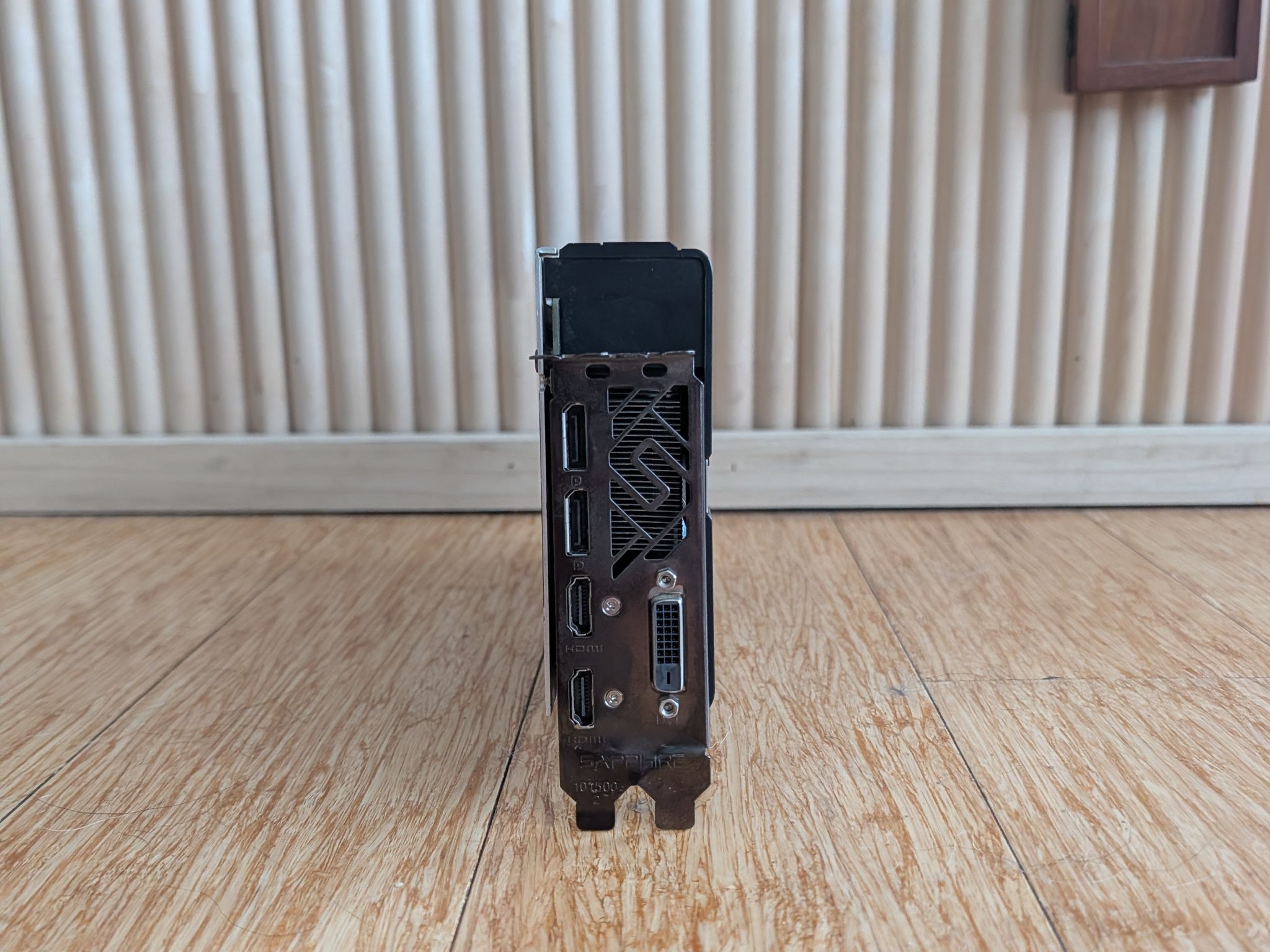 SAPPHIRE NITRO Radeon RX 580 4GB