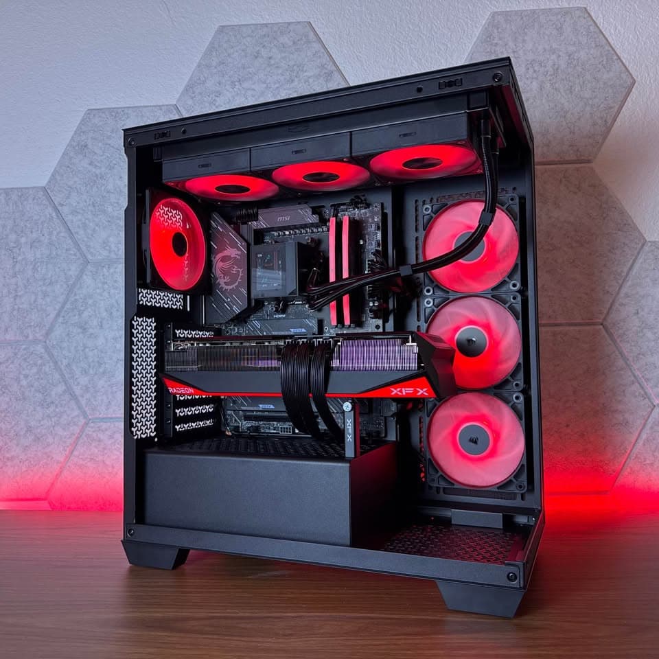 1440P/1080P Gaming PC | 9070 XT 16Gb | Ryzen 7 9800X3D | 32Gb DDR5 Ram | 2TB Nvme SSD | WIFI/BT