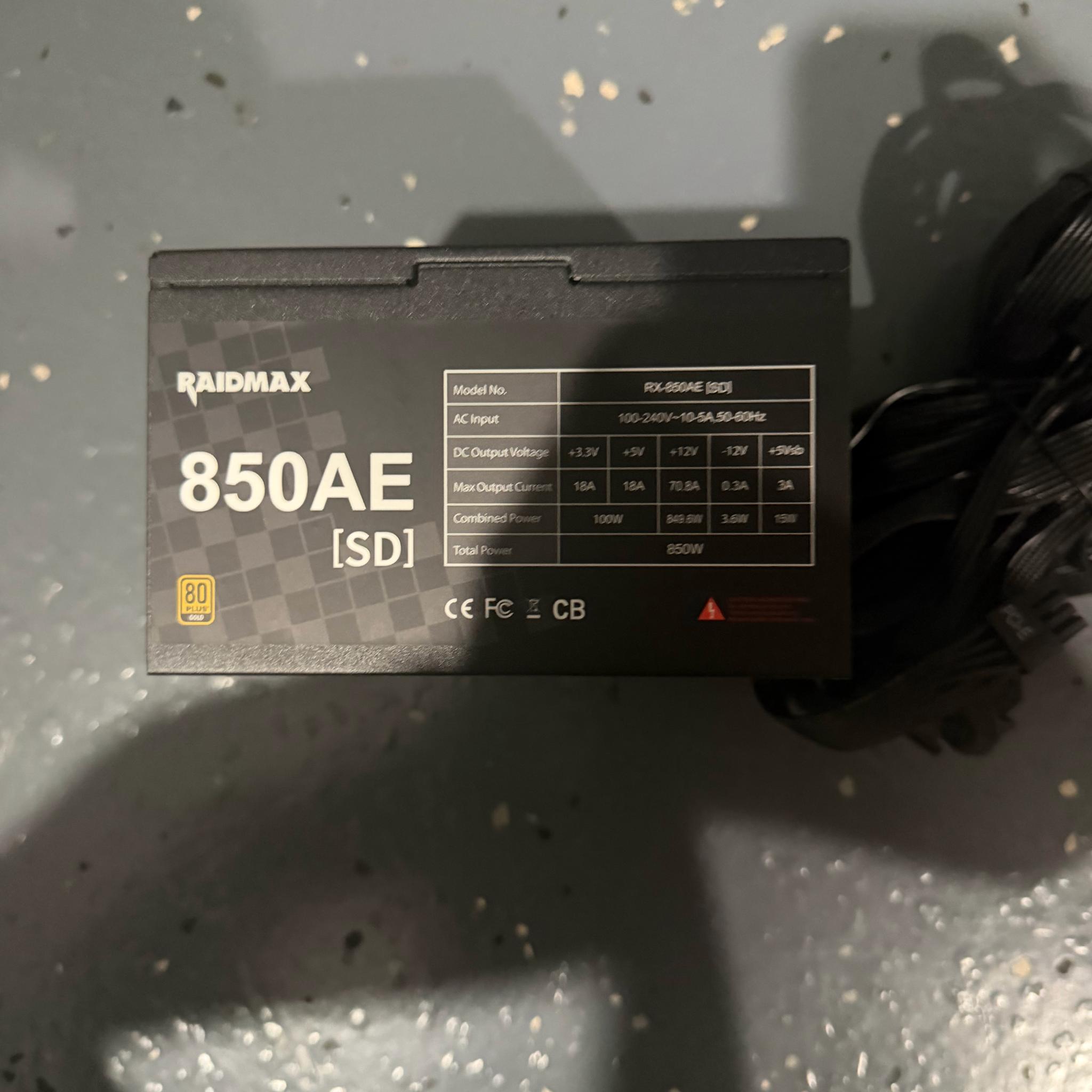 Raidmax RX-850AE 80+ Gold