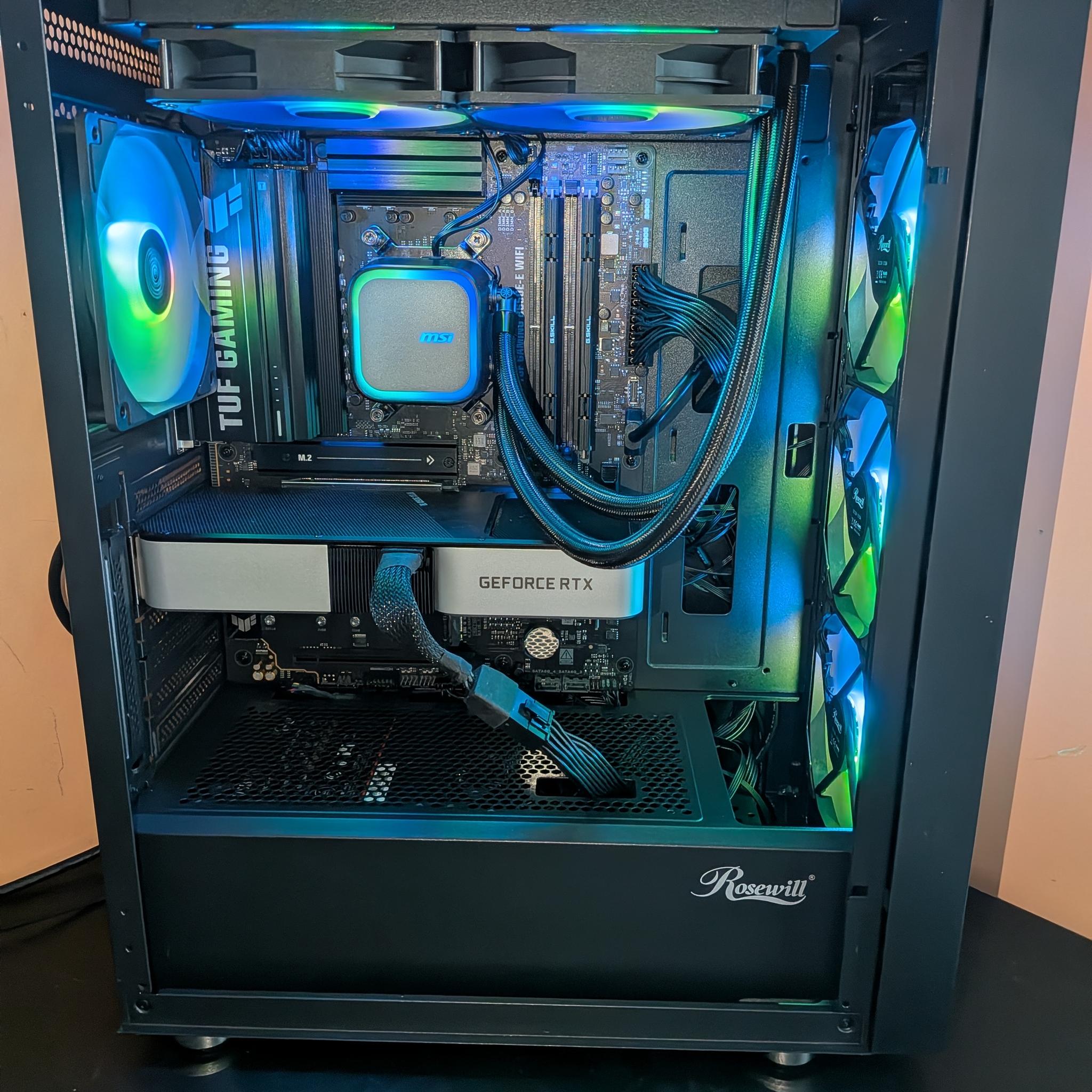 Ryzen 7 7700X | 32GB | 1 TB | RTX 3060 Ti FE | 750W