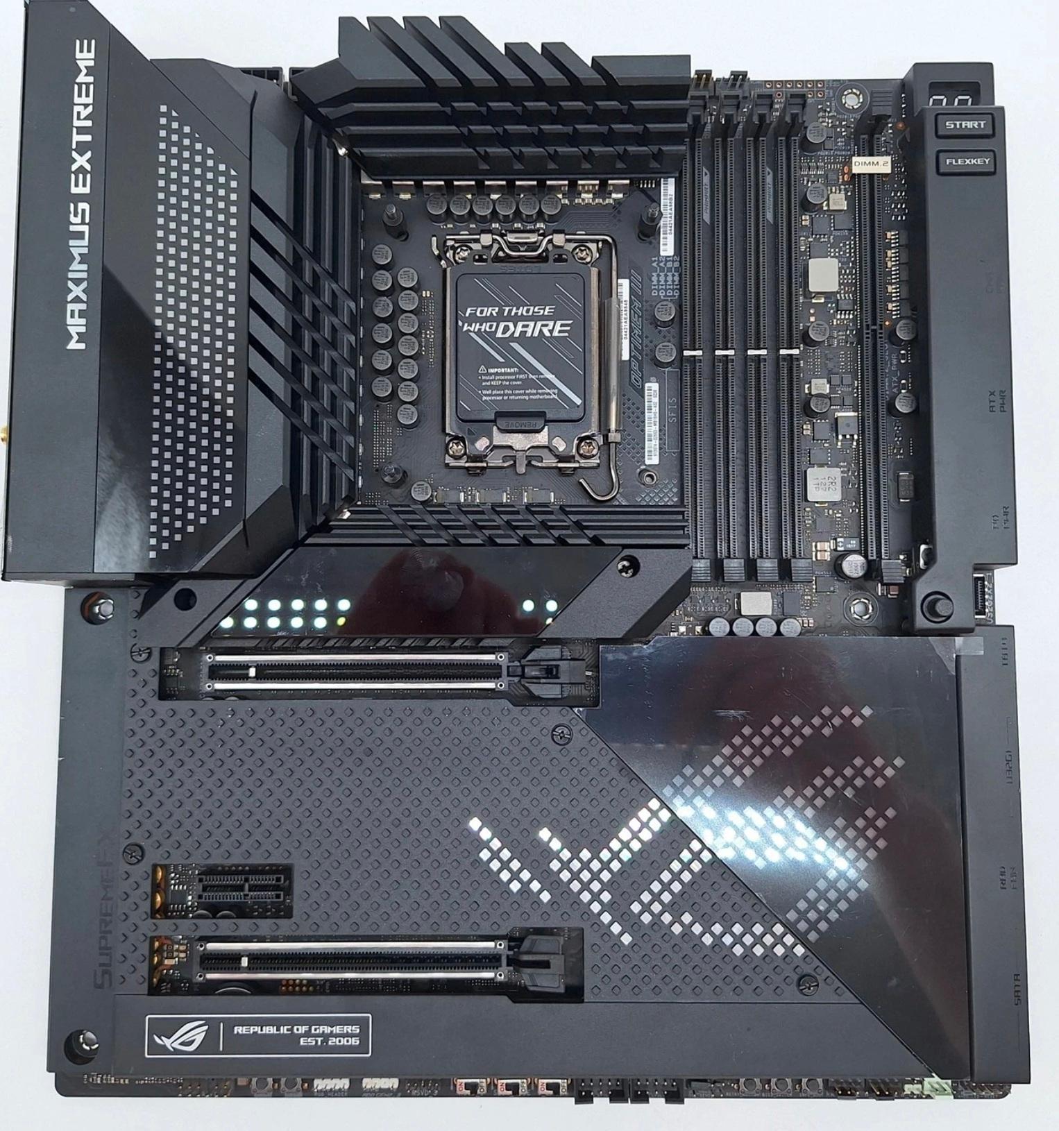 ASUS ROG Maximus Z690 Extreme DDR5 EATX INTEL SOCKET 1700 WIFI PCIE 5.0