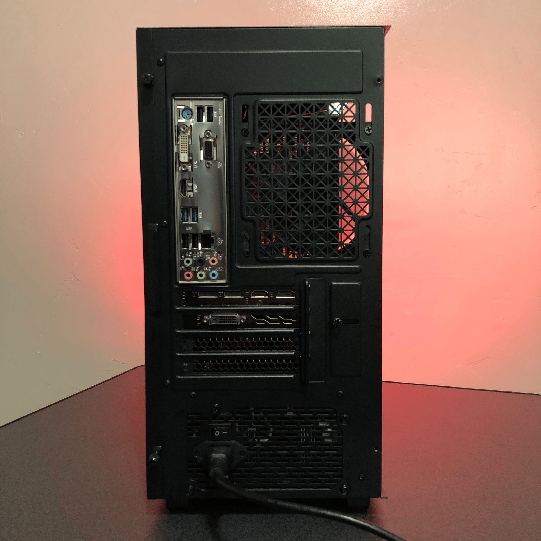 Custom Gaming PC | Intel Core i5 4430 + MSI GeForce GTX 1080 GAMING X 8G + 16GB RAM