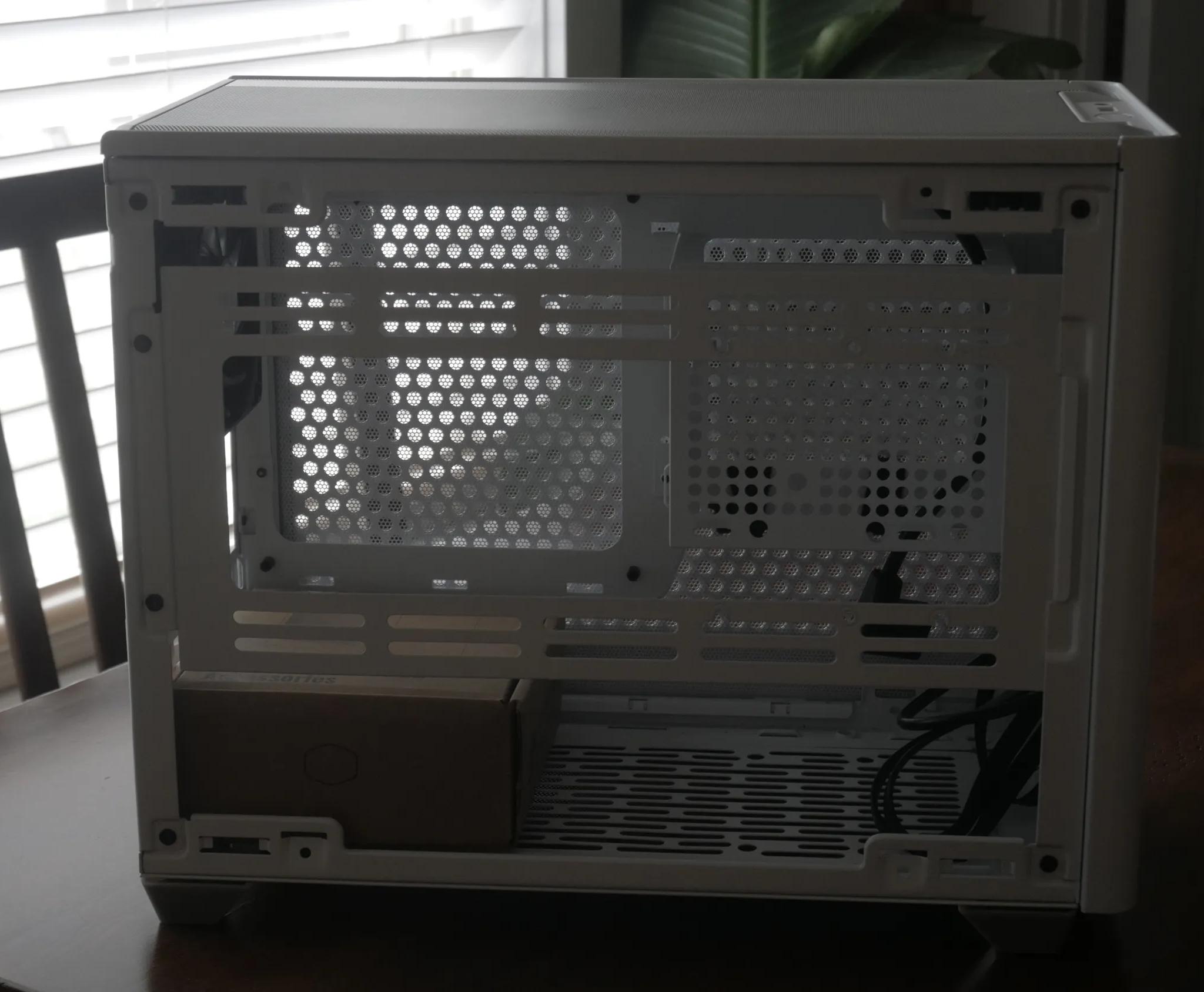 CoolerMaster NR200 Mini-ITX Case White