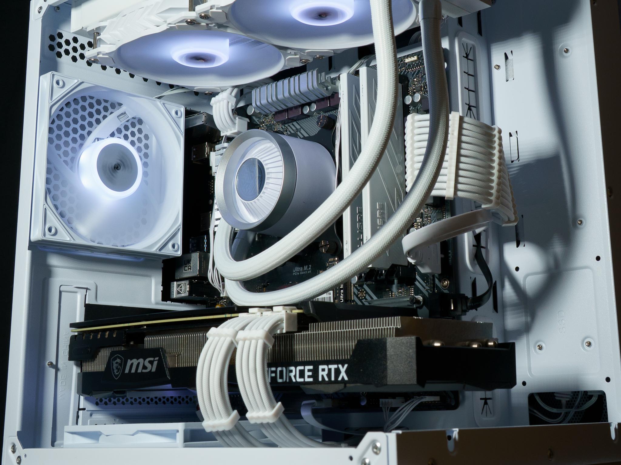 Gaming PC | RYZEN 7 3700X | RTX 3070 8GB | 16GB RAM | 1TB SSD