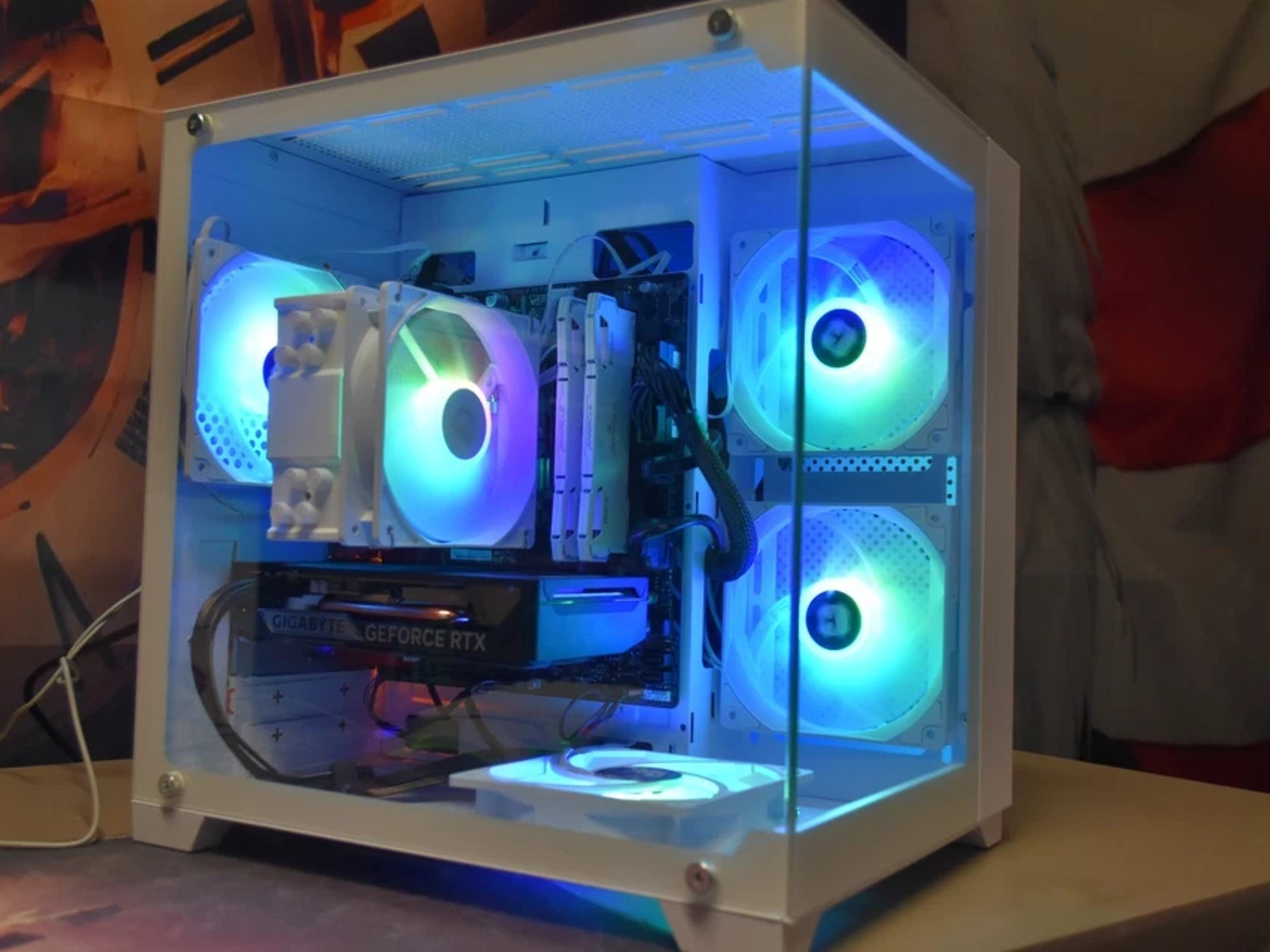Intel I 5 9400 9th Gen 6 Cores 6 threads 16 GB RAM RTX 5050 8GB Intel 760 GB NVME+ 1 TBHHD + extras