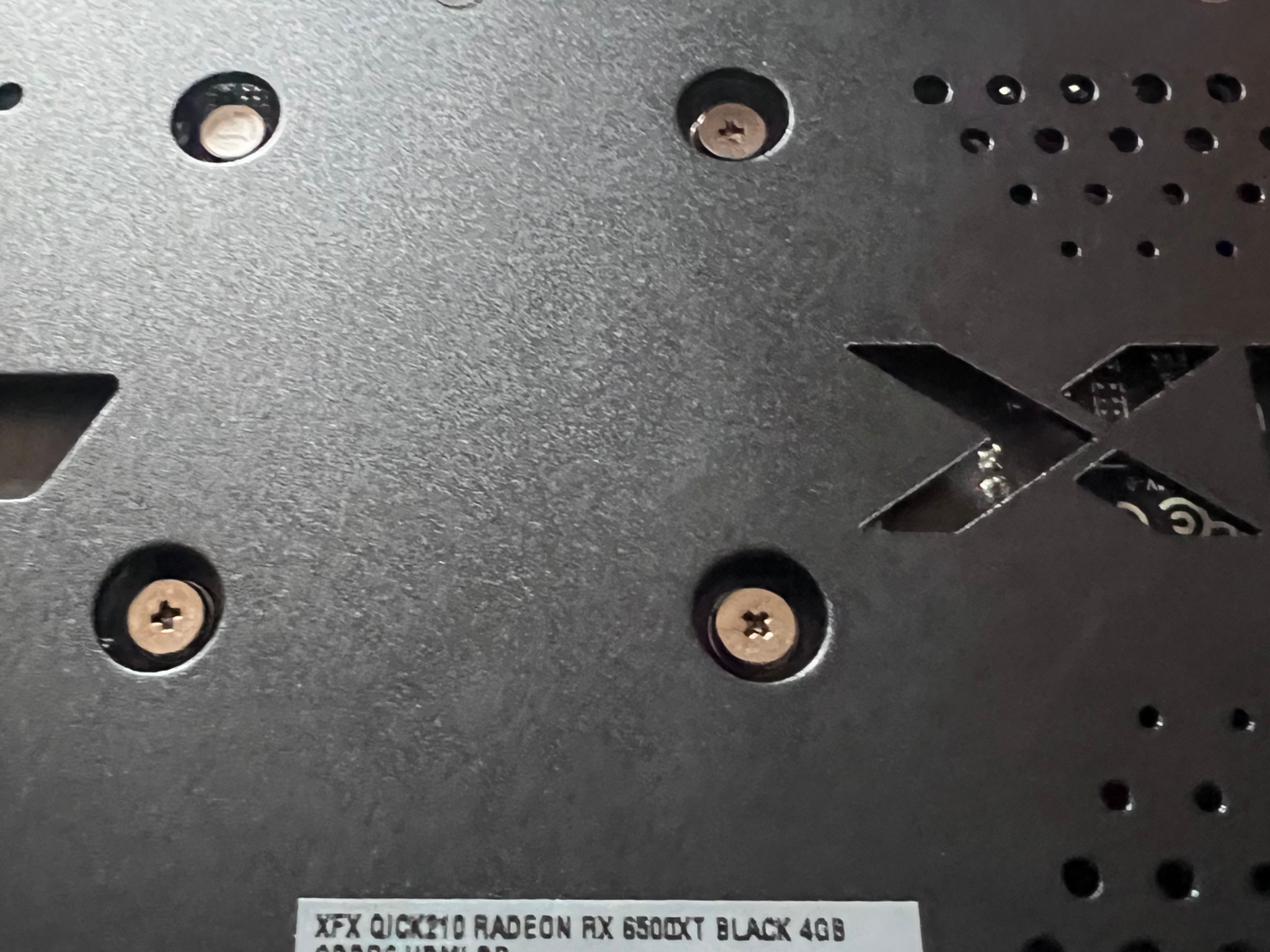 XFX Speedster QICK210 Radeon RX 6500XT 4GB