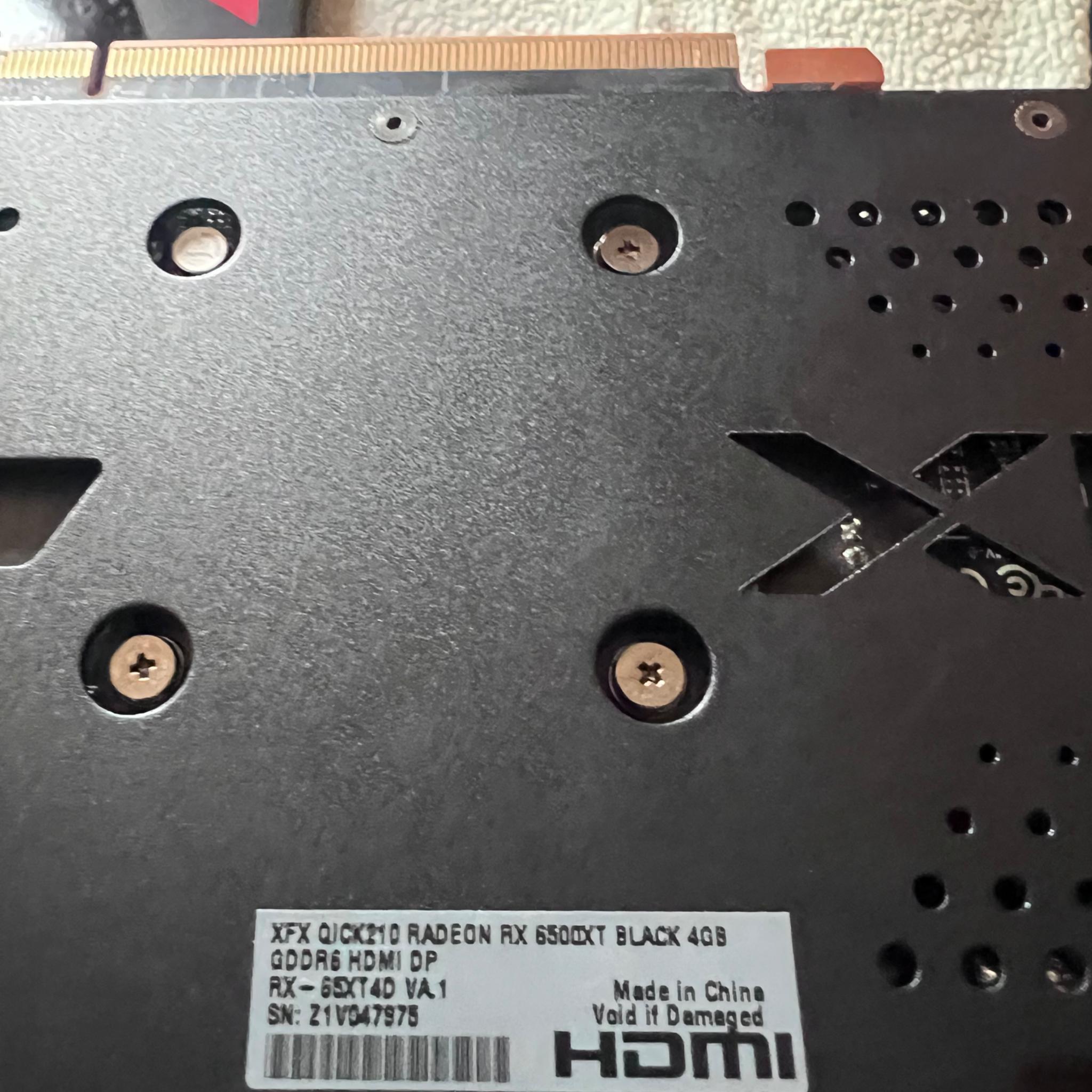XFX Speedster QICK210 Radeon RX 6500XT 4GB