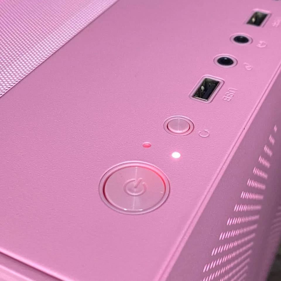 Pink Gaming PC (RTX 2060 6GB + AMD Ryzen 5 3600 + 16GB DDR4 + HDD + SSD)