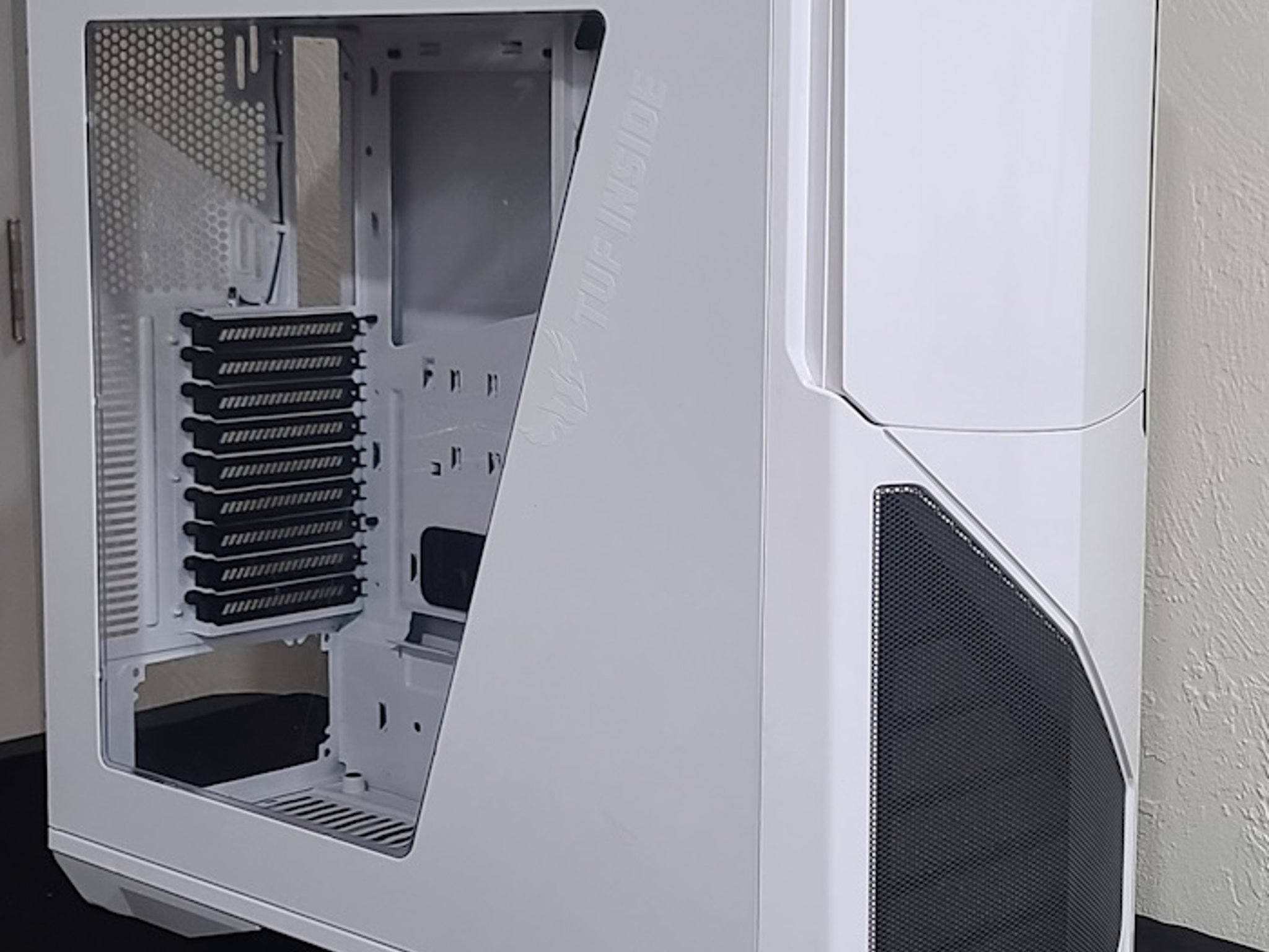 NZXT Phantom 630 Windowed Edition White Steel / Plastic ATX Full Tower Computer Case