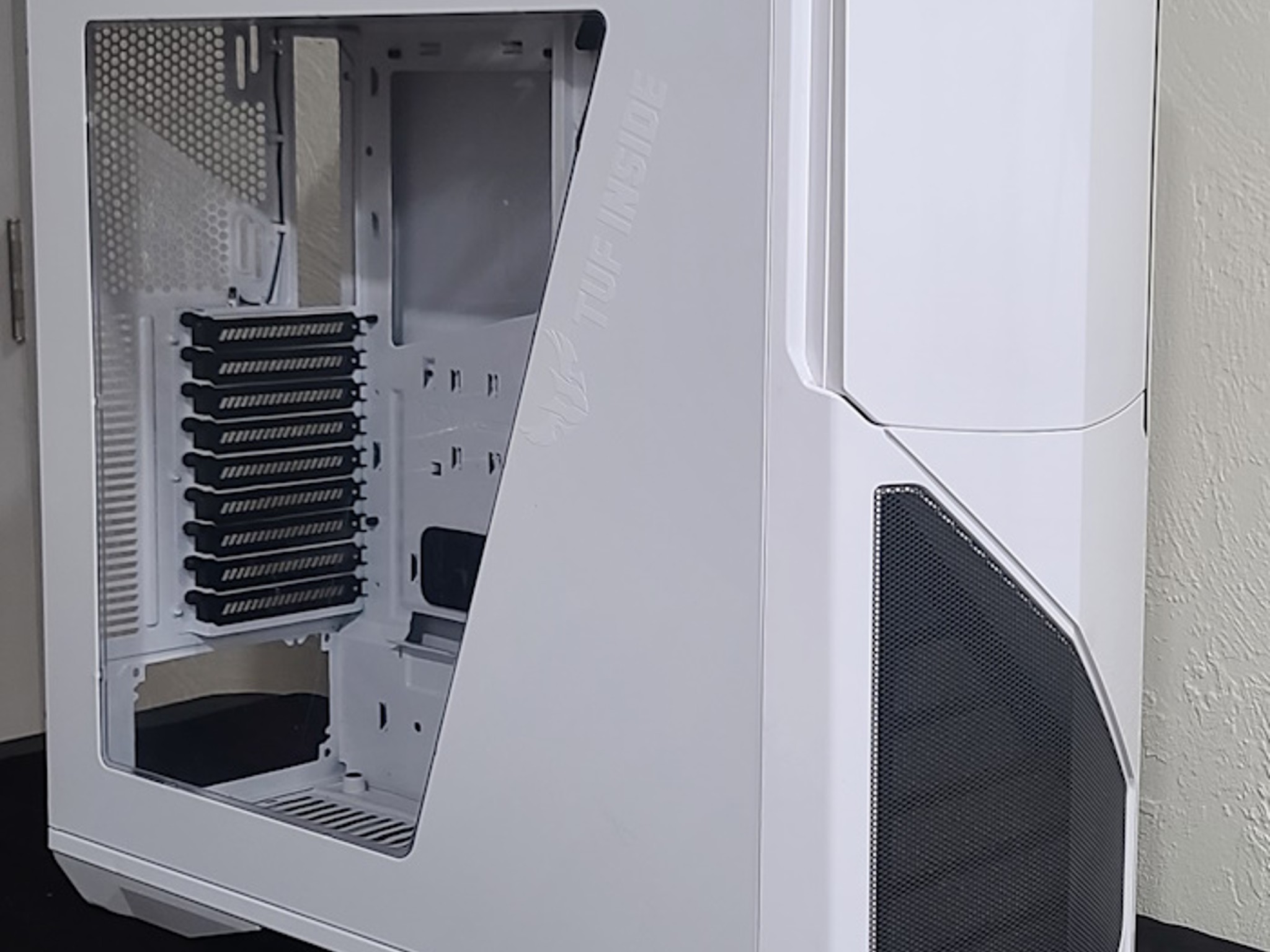 NZXT Phantom 630 Windowed Edition White Steel / Plastic ATX Full Tower Computer Case