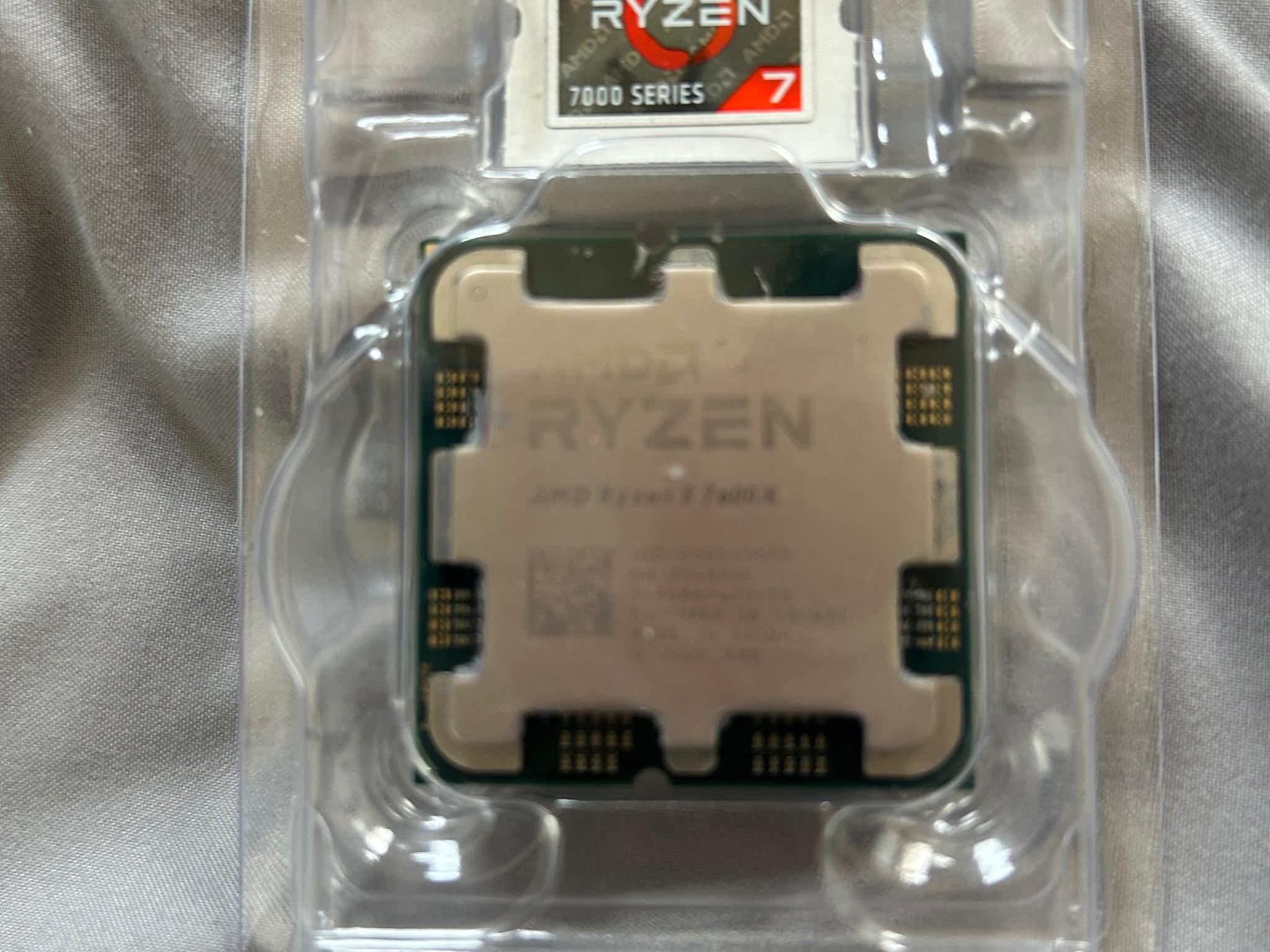 Amd Ryzen 7600x firm