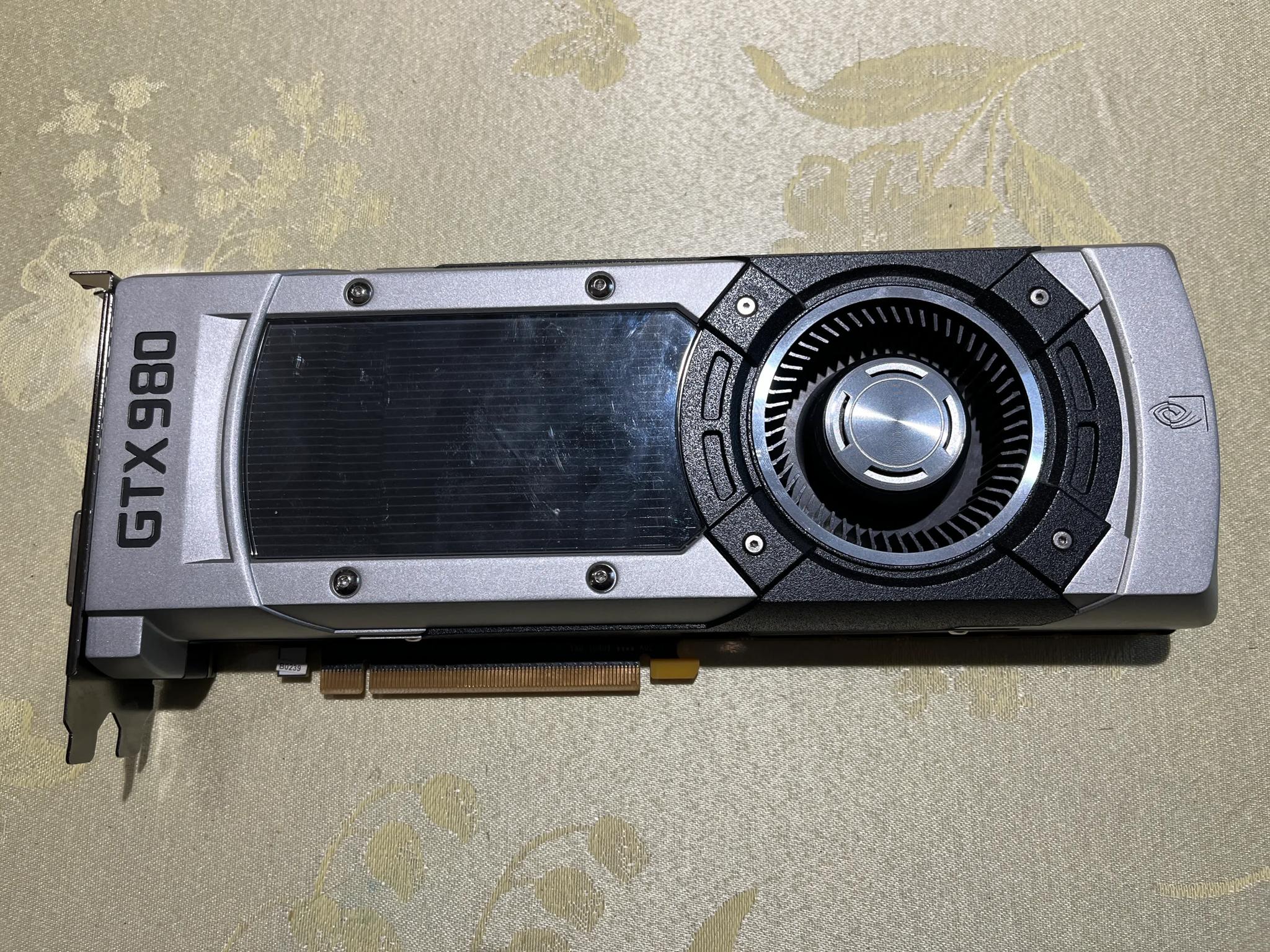 PNY GeForce GTX 980 Founder's Edition GPU 4GB GDDR5