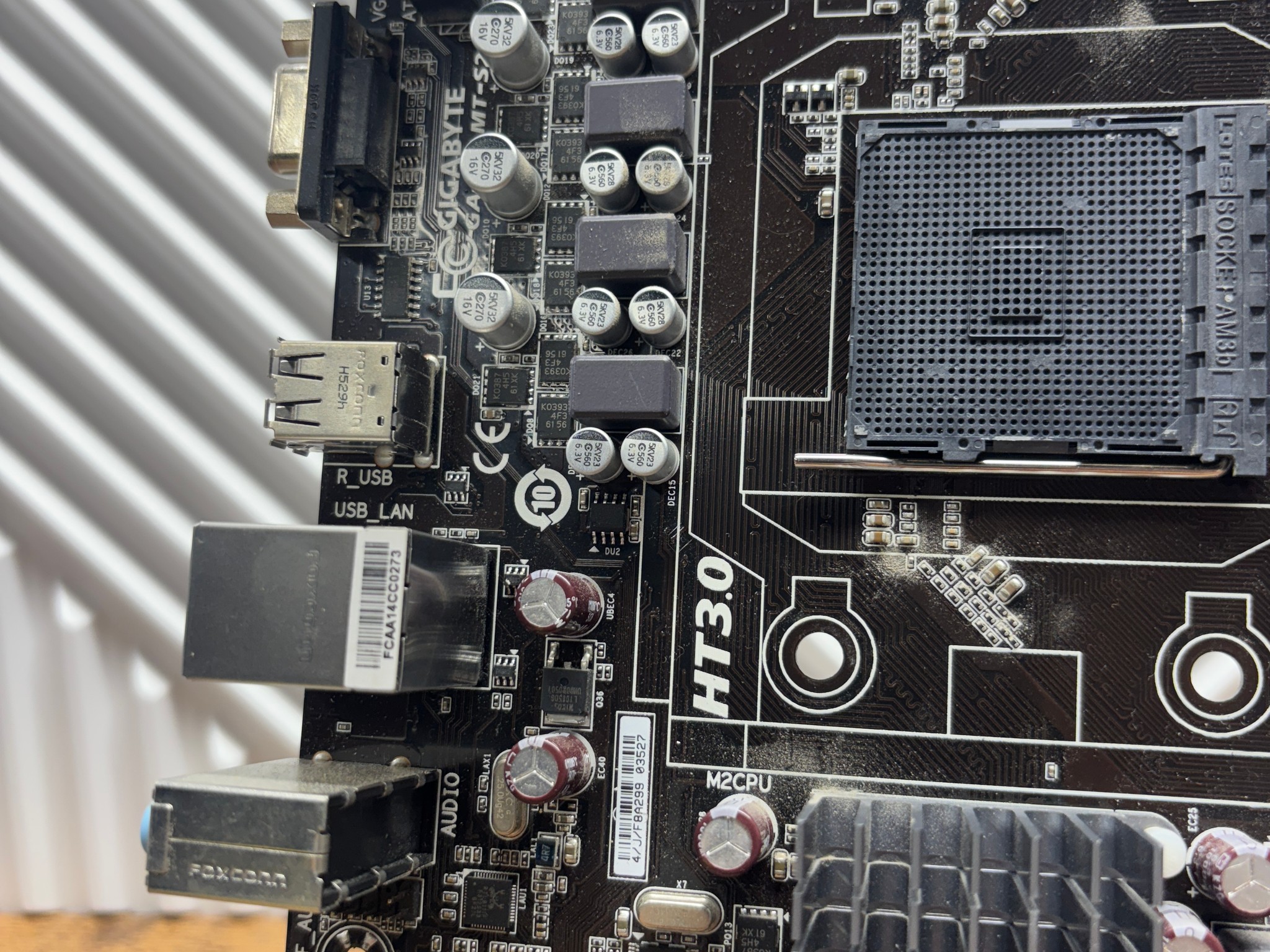 Gigabyte GA-78LMT-S2 Rev 1.2 AM3+ AMD DDR3 Micro ATX Motherboard
