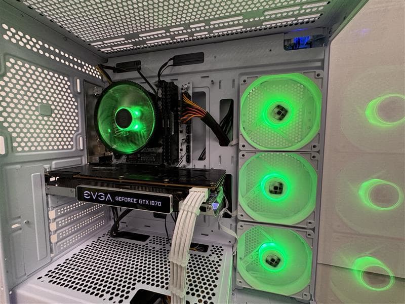 ⚪️ Clean White GTX 1070 8Gb + Ryzen 3 Gaming PC | 16GB RAM | 500GB M.2 SSD | Ready for Gaming 🎮