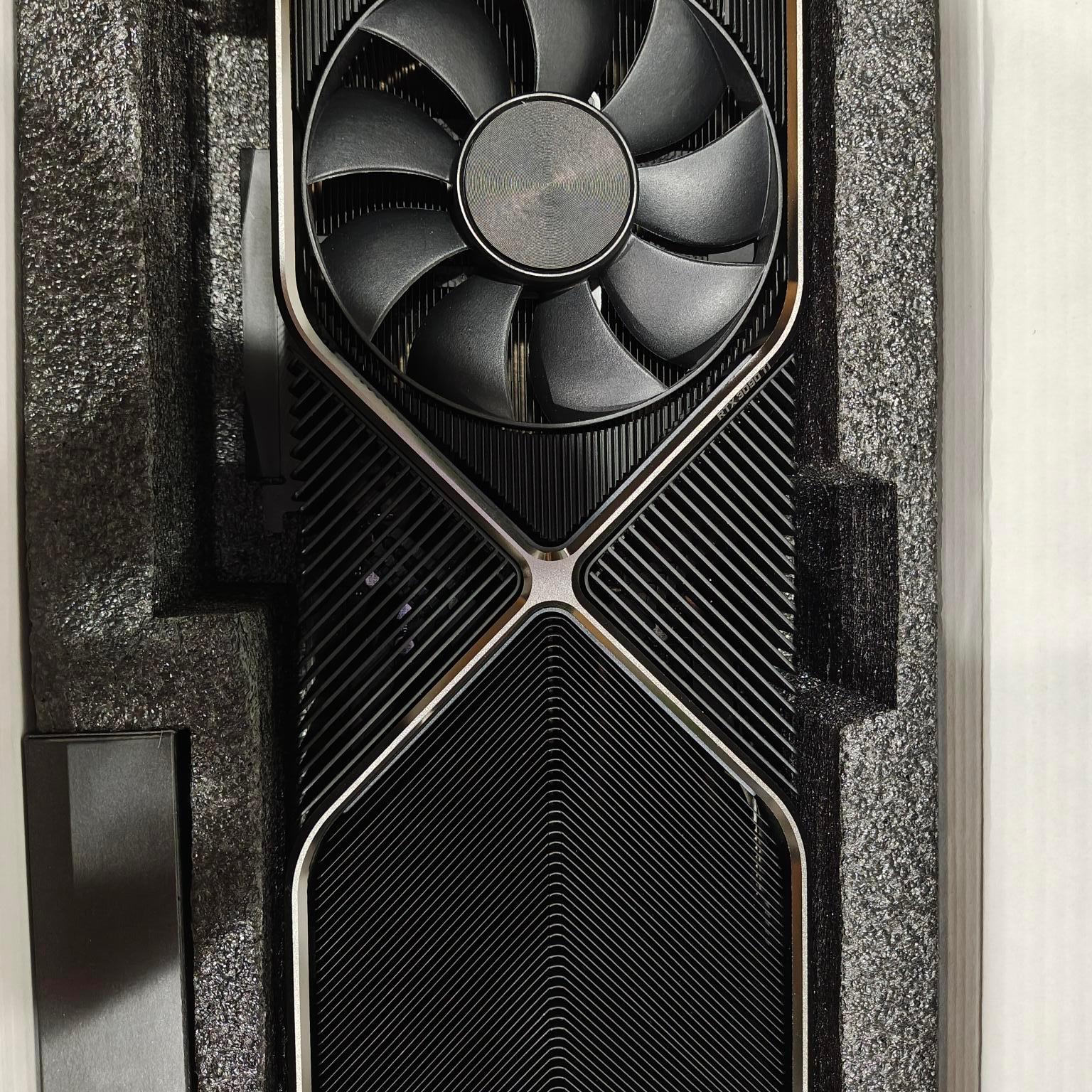 NVIDIA GeForce RTX 3090 Ti Founders Edition