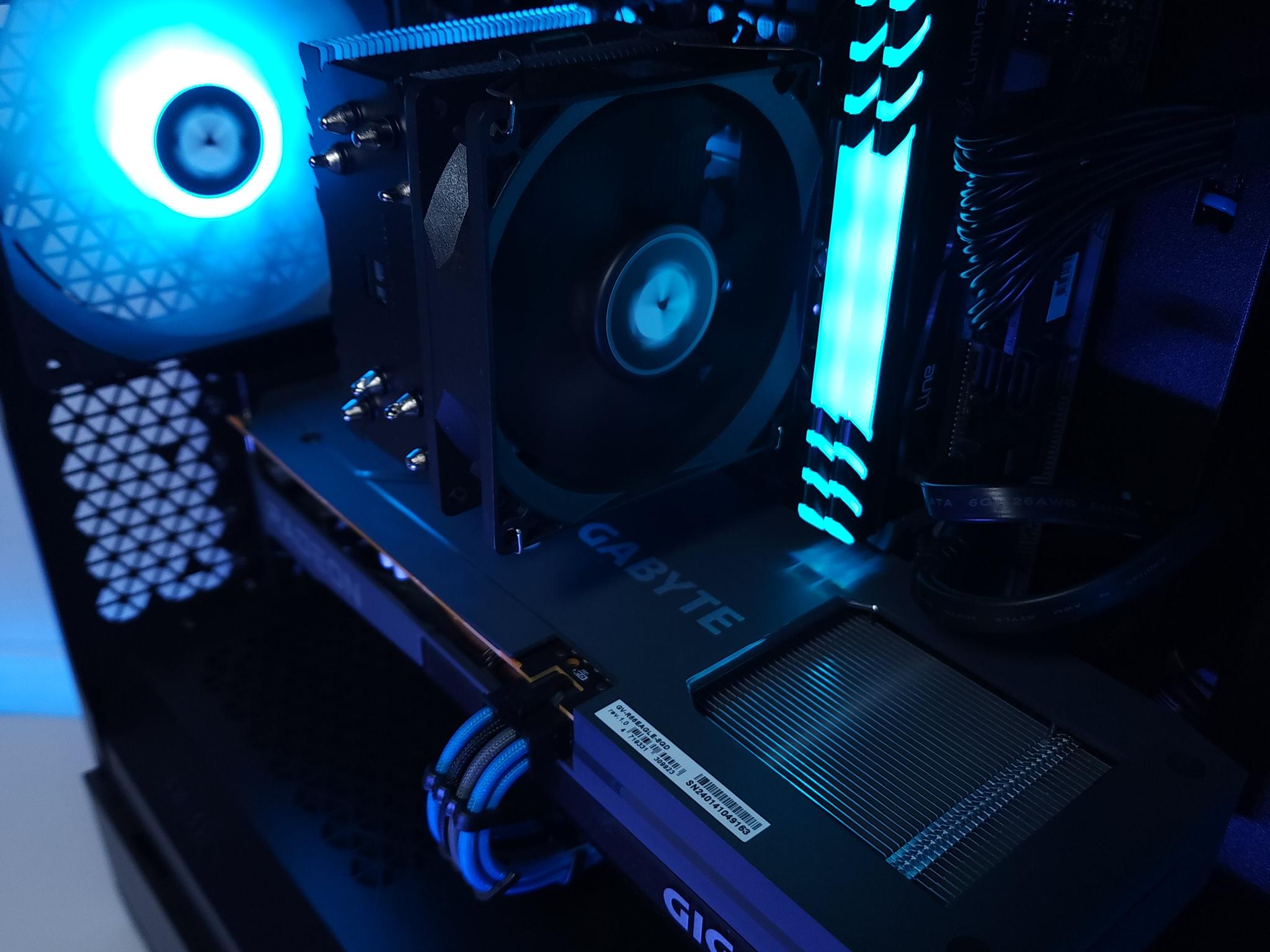 💙🖤1080p Gaming | RX 6600 | Core i3 12100F | 16GB 3200MHz | 1TB NVMe SSD