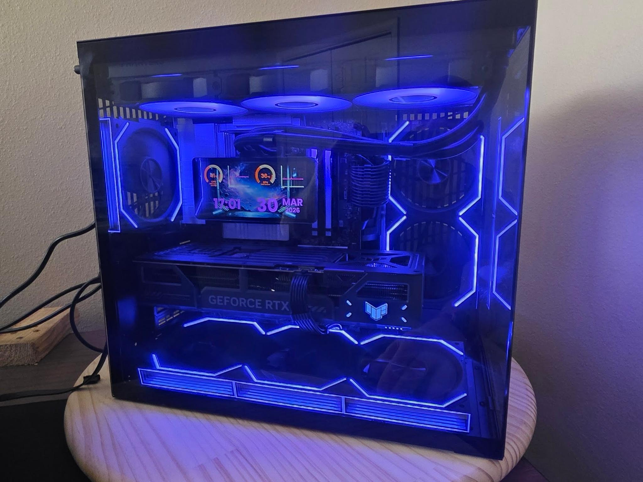 Tuf 5070ti OC | Ryzen 9 9800X3D | Lian Li 011D Mini V2 | 2 TB NVMe | 32GB DDR5-6000 | DOES IT ALL