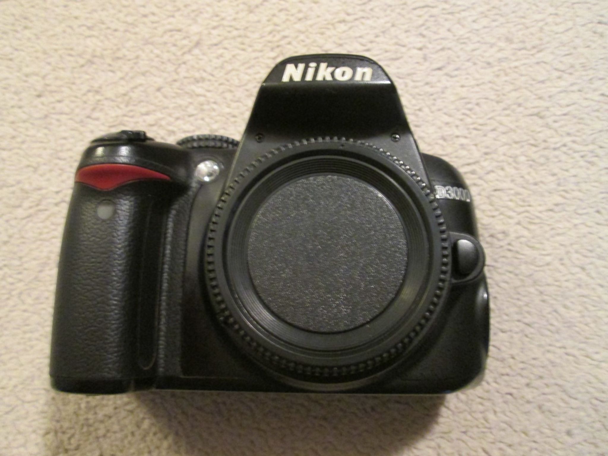 Nikon D3000 With 70-300mm Lens And Accessories