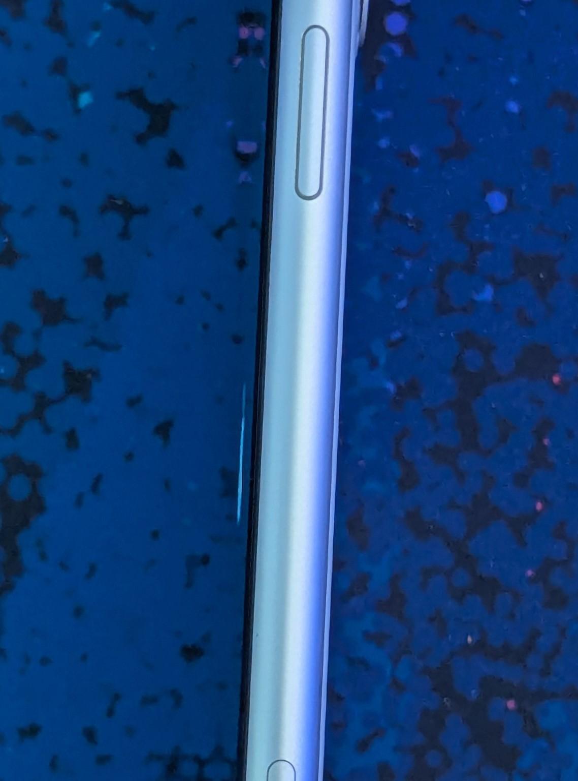 iPhone 11 - 64 GB - White - Verizon