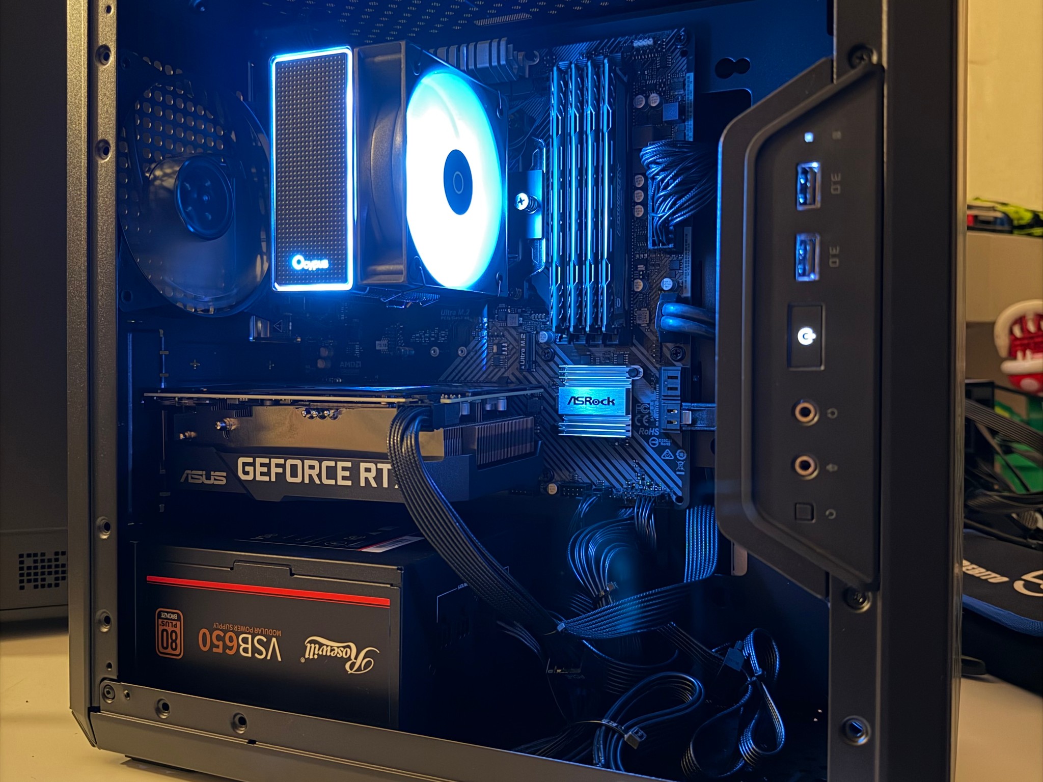 ULTRA BUDGET RYZEN 7 3700X + RTX 3050 GAMING PC! w/ 240GB SATA SSD + 16GB DDR4!