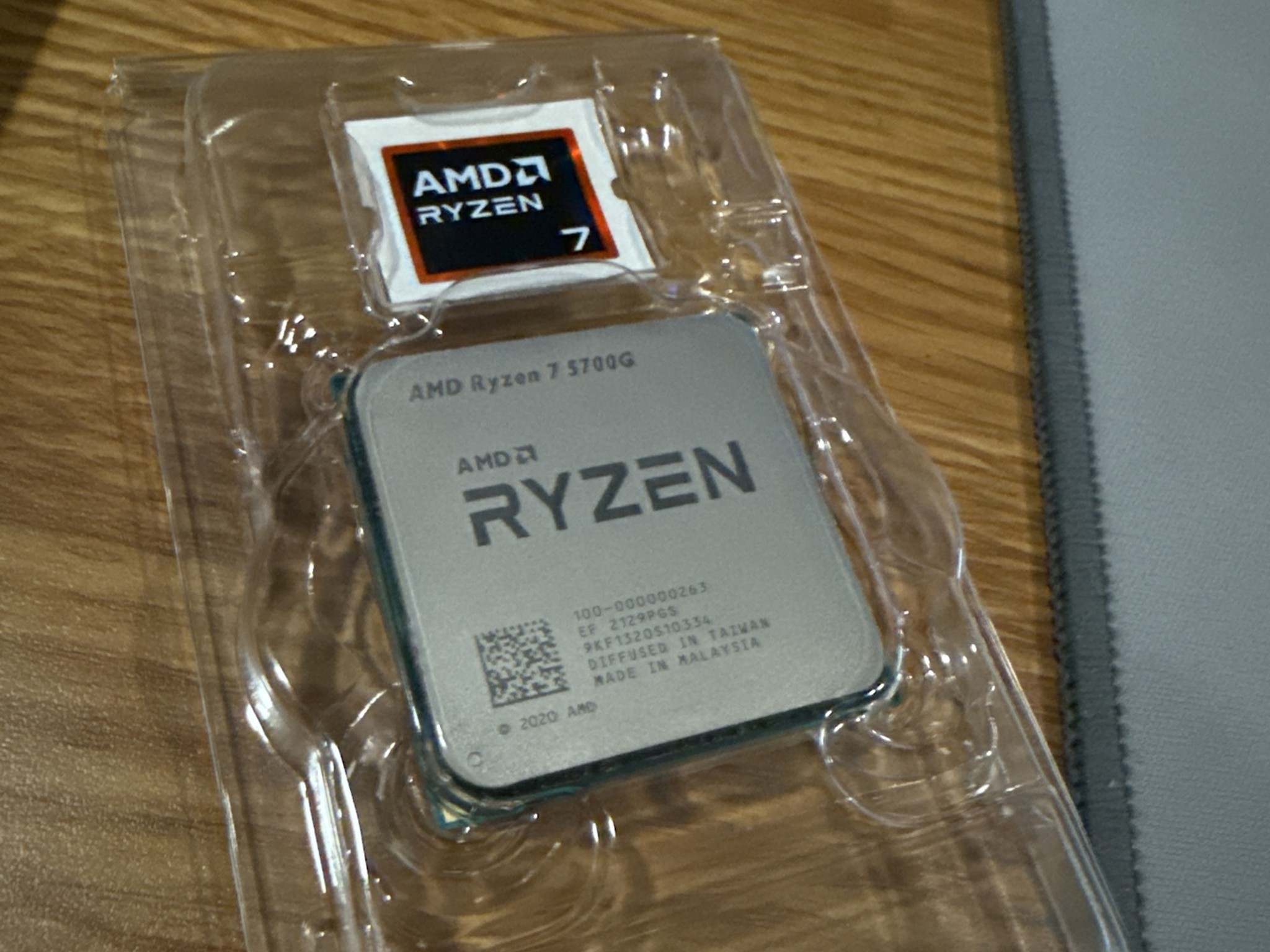 AMD Ryzen 7 5700G