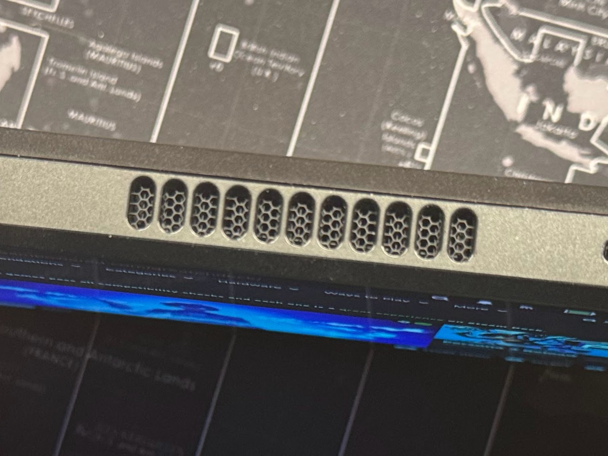 512 GB OLED Steam Deck with extras