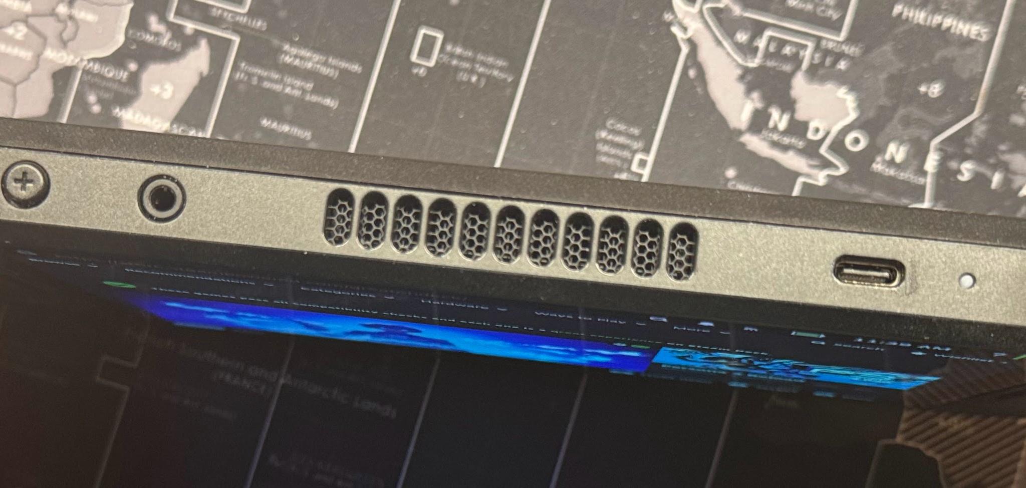 512 GB OLED Steam Deck with extras