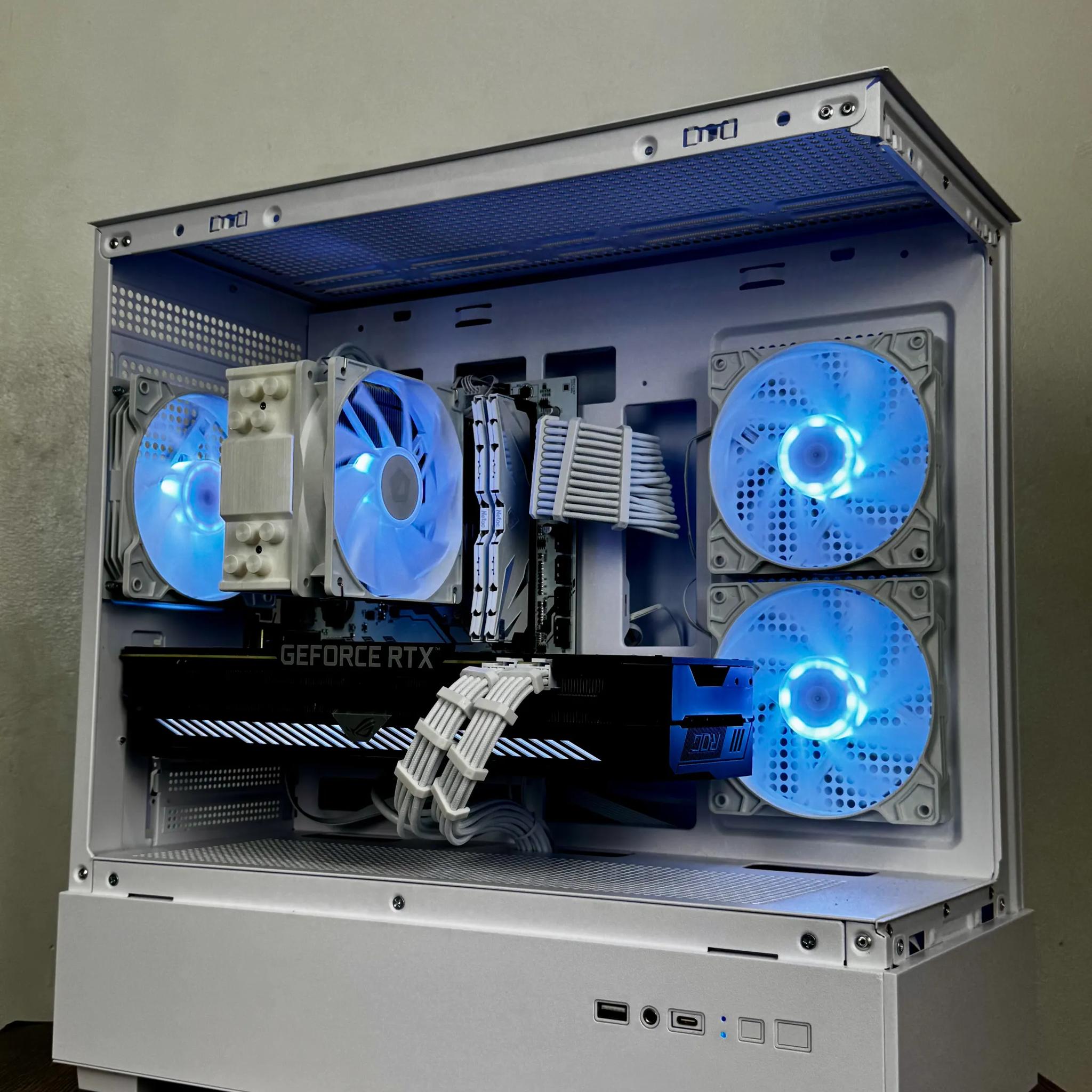 🤍White🤍 Budget Gaming PC (Ryzen 5 5500 + RTX 3070 + 16gb of Ram)