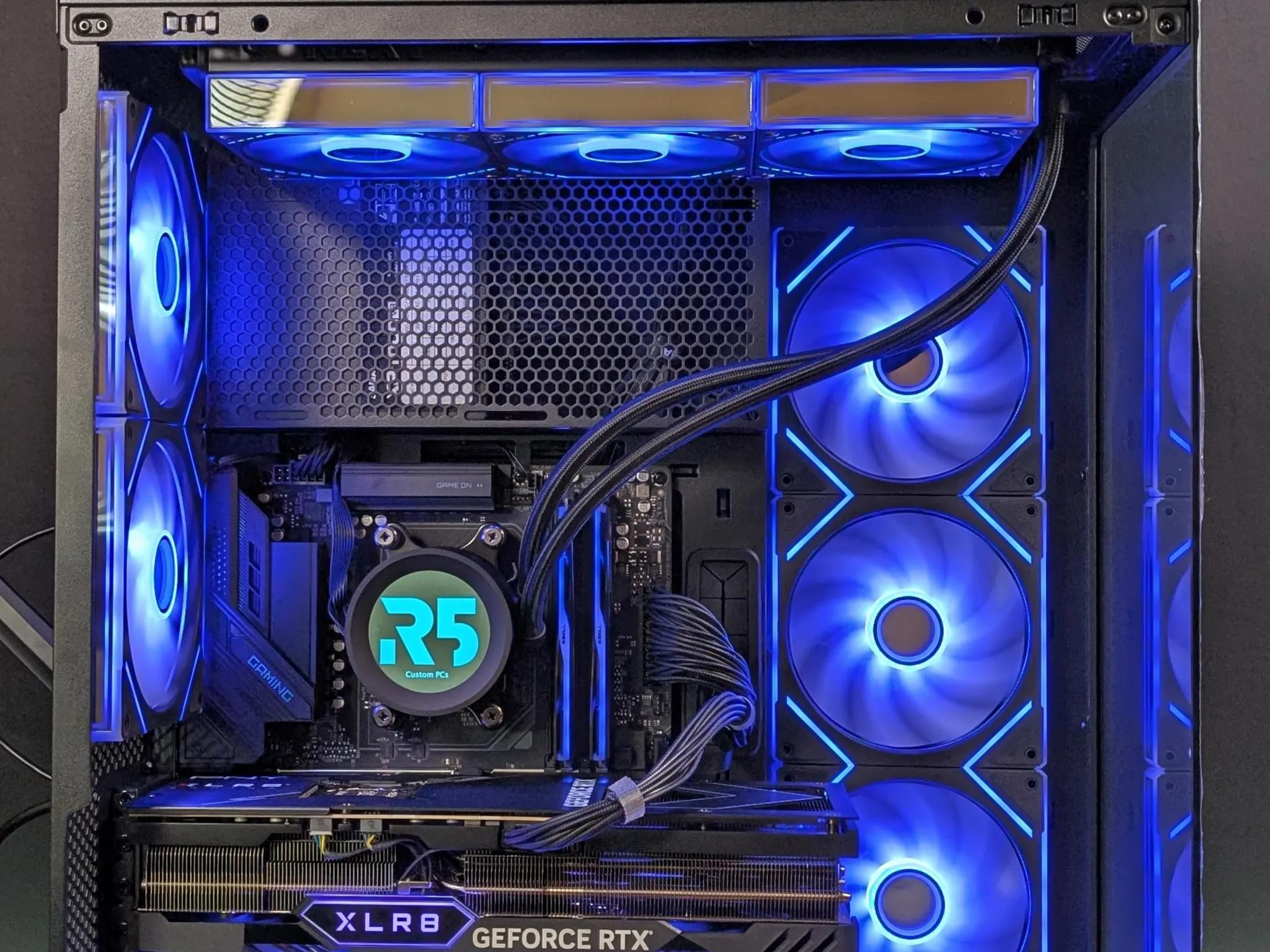 RTX 4090 // Ryzen 9 7950x3D // 64GB DDR5 // 2TB Samsung 990 Pro // WiFi