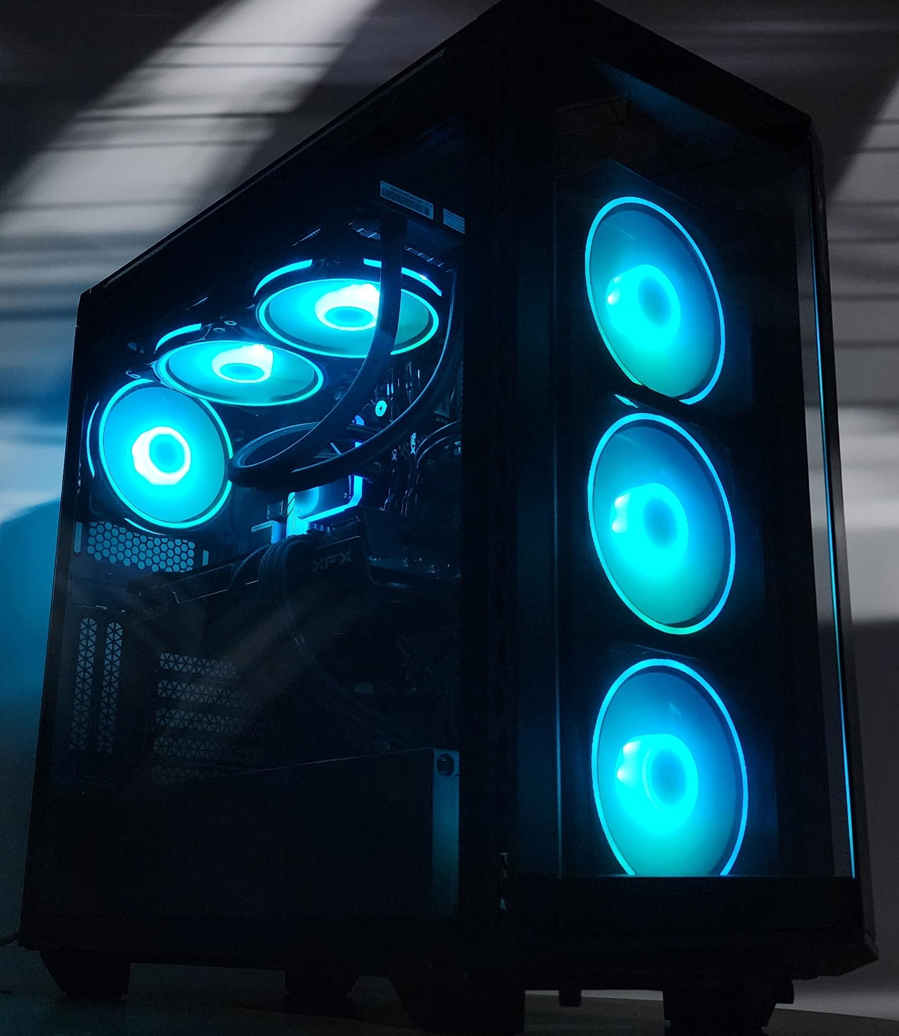 Gaming PC i5-12600KF 16GB RAM 1TB SSD RX 7600 XT 16GB Windows 11 Computer