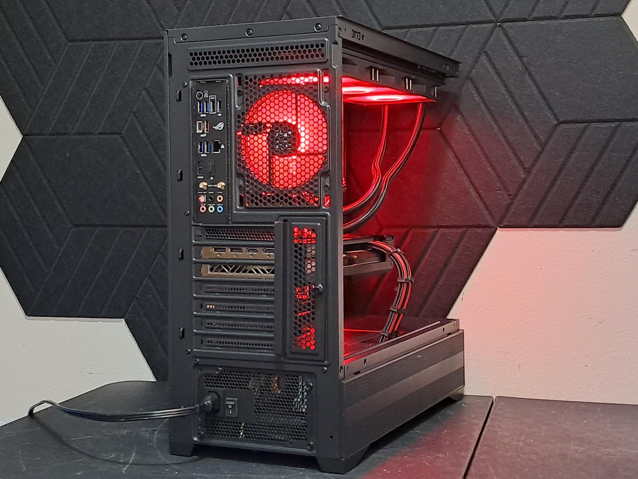 Red Rage ROG Strix 1440p Gamer | Ryzen 7 5800XT | RX 7700 XT | 16GB DDR4 | 1TB SSD | WiFi!